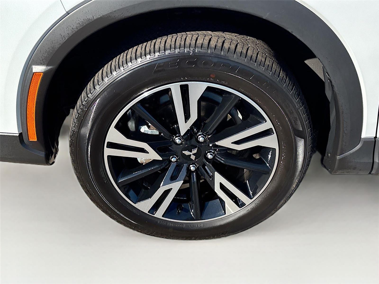 2025 Mitsubishi Eclipse Cross SE
