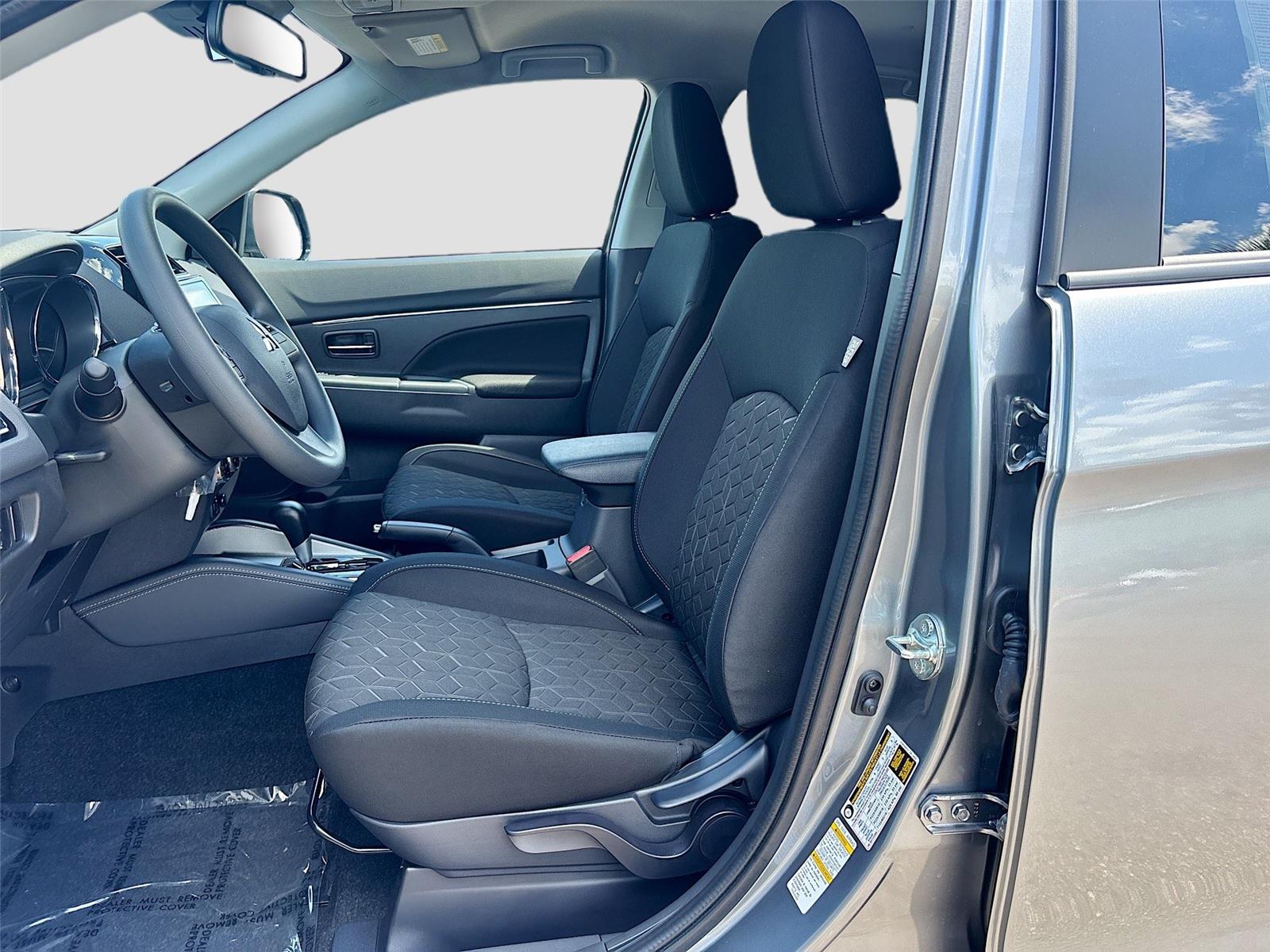 2026 Mitsubishi Outlander Sport ES