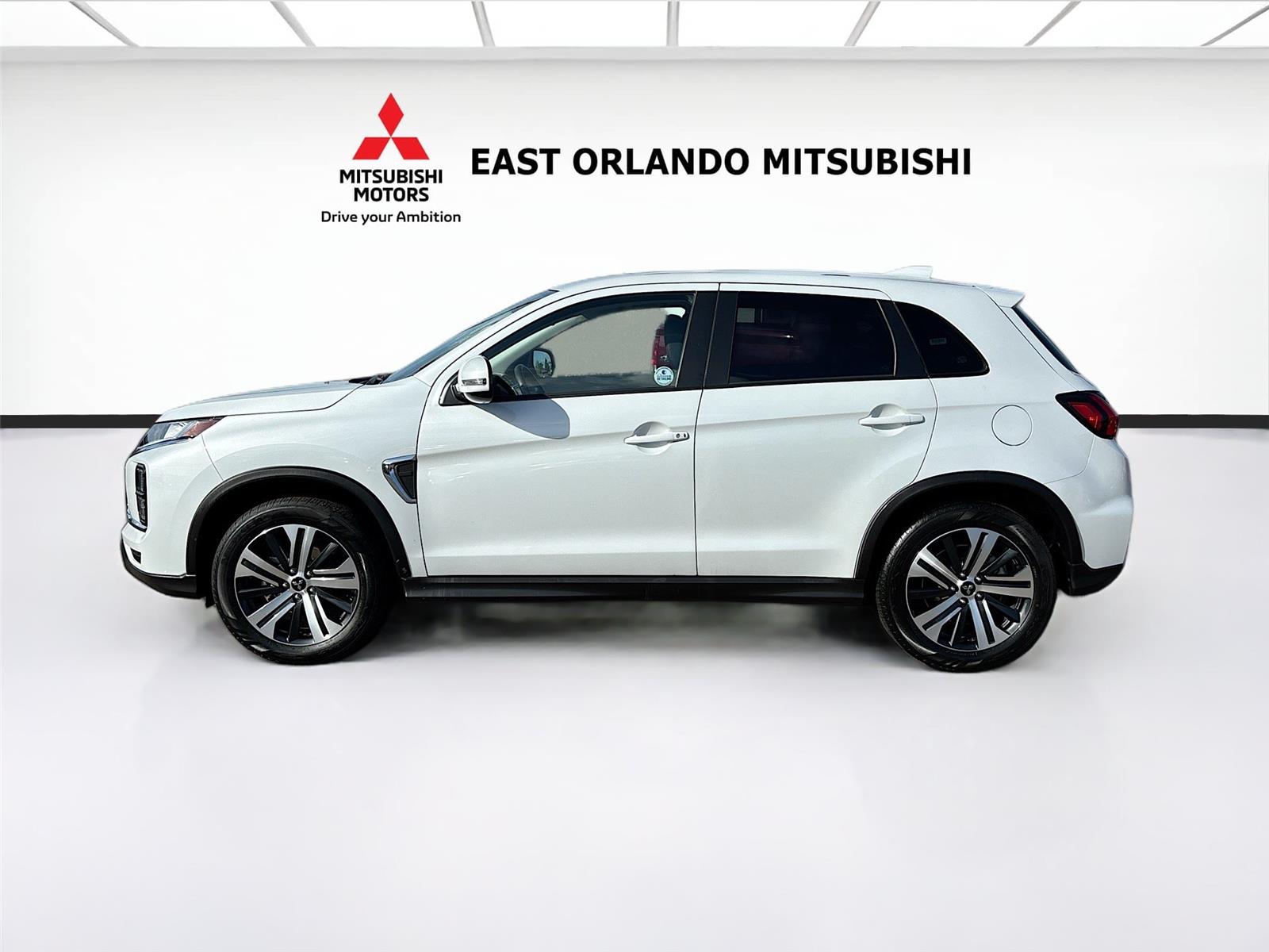 2025 Mitsubishi Outlander Sport SE