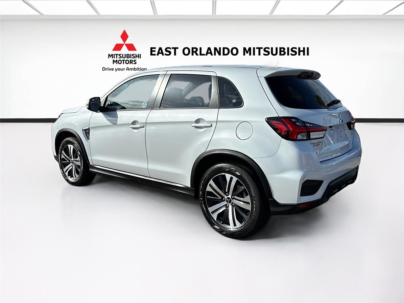 2025 Mitsubishi Outlander Sport SE