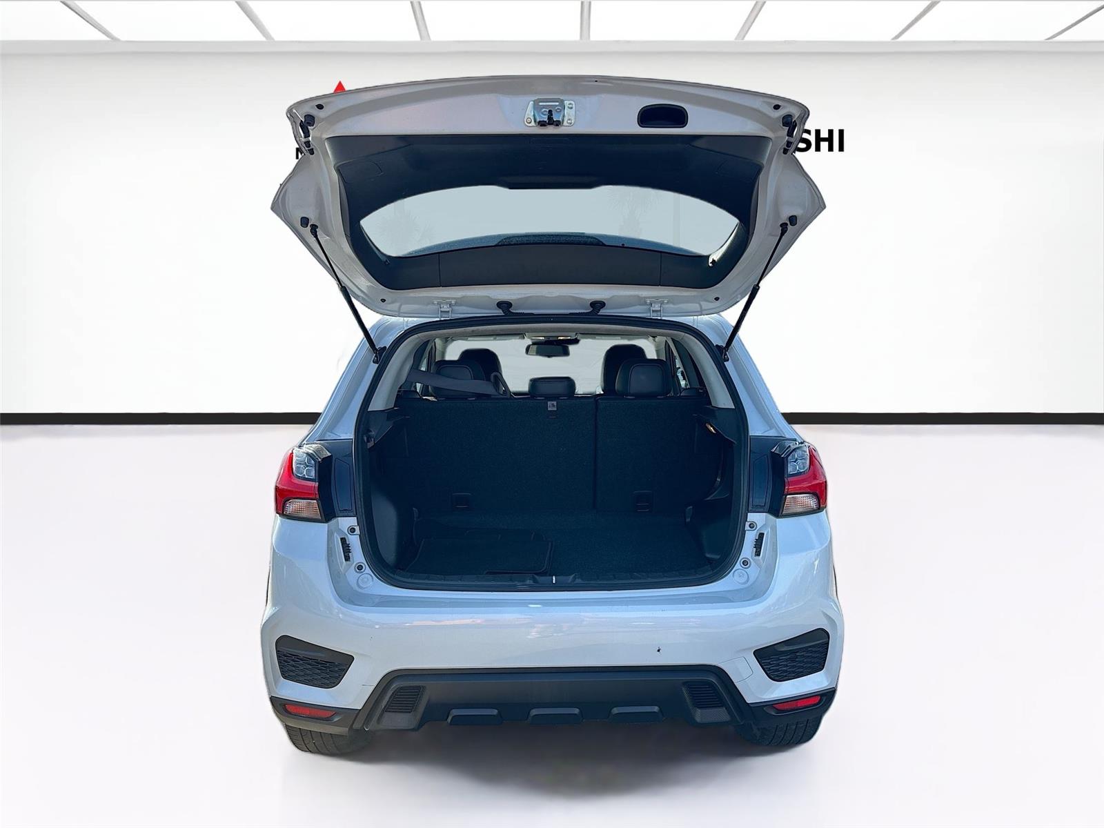 2025 Mitsubishi Outlander Sport SE
