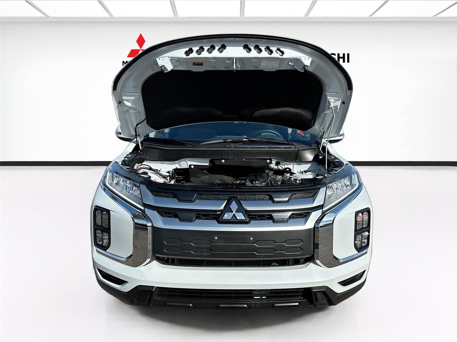 2025 Mitsubishi Outlander Sport SE