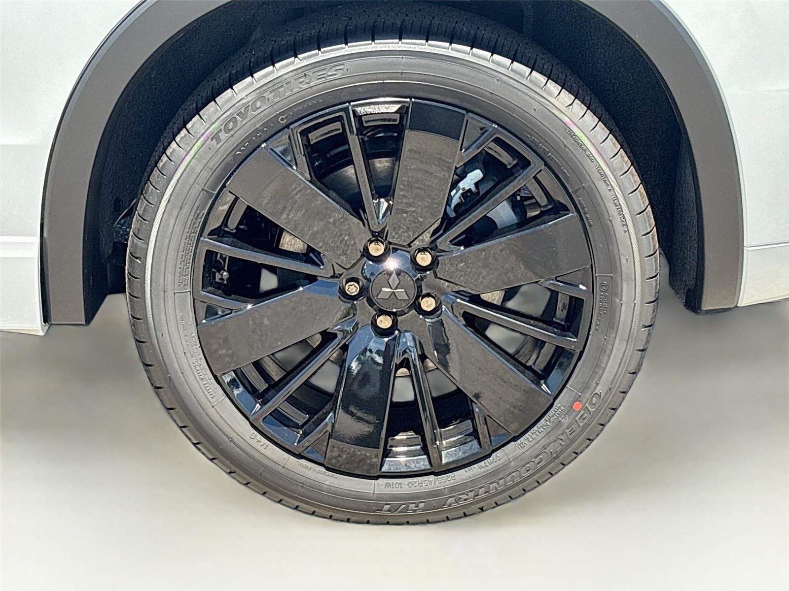 2026 Mitsubishi Outlander SEL