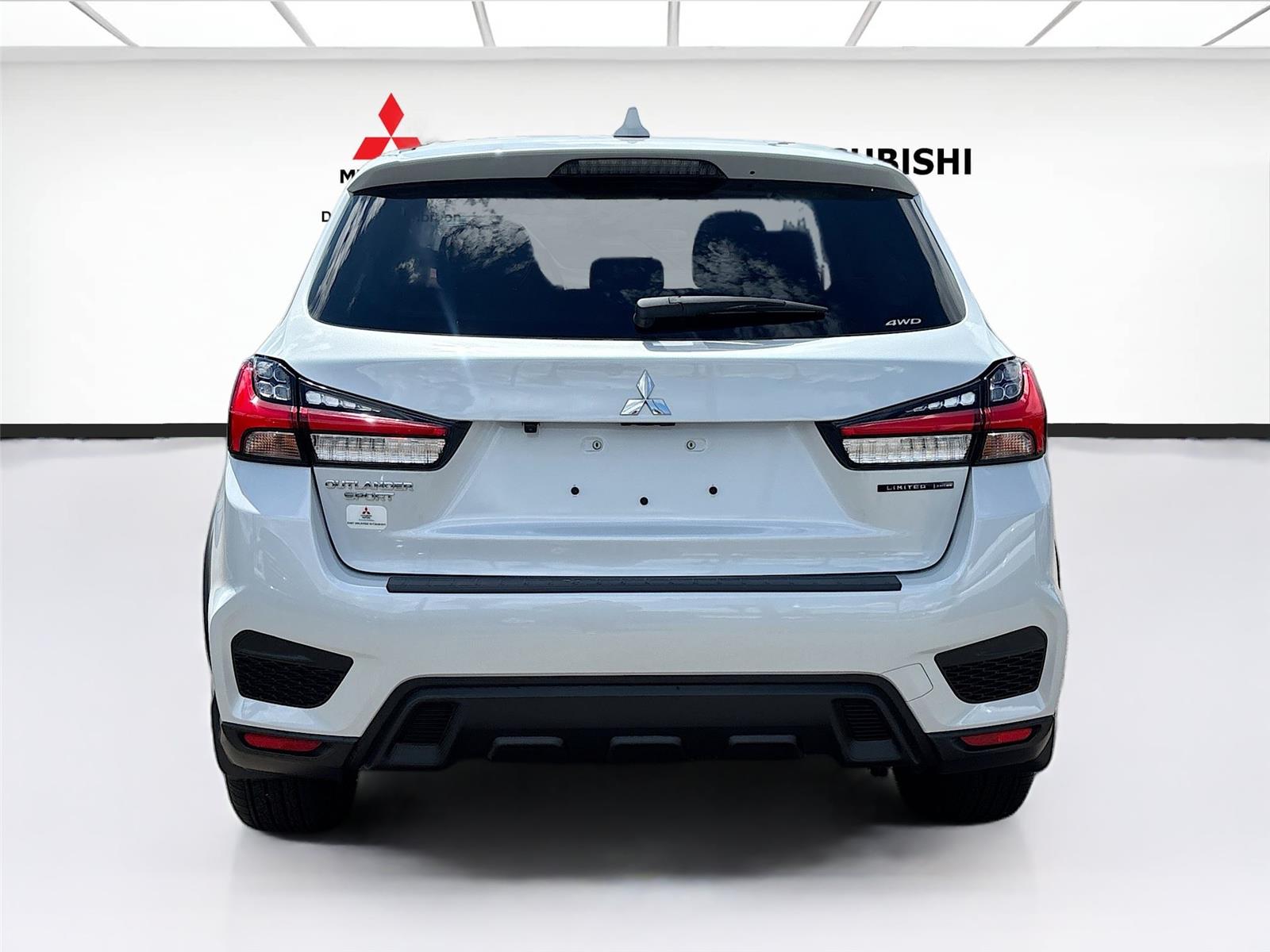 2026 Mitsubishi Outlander Sport LE