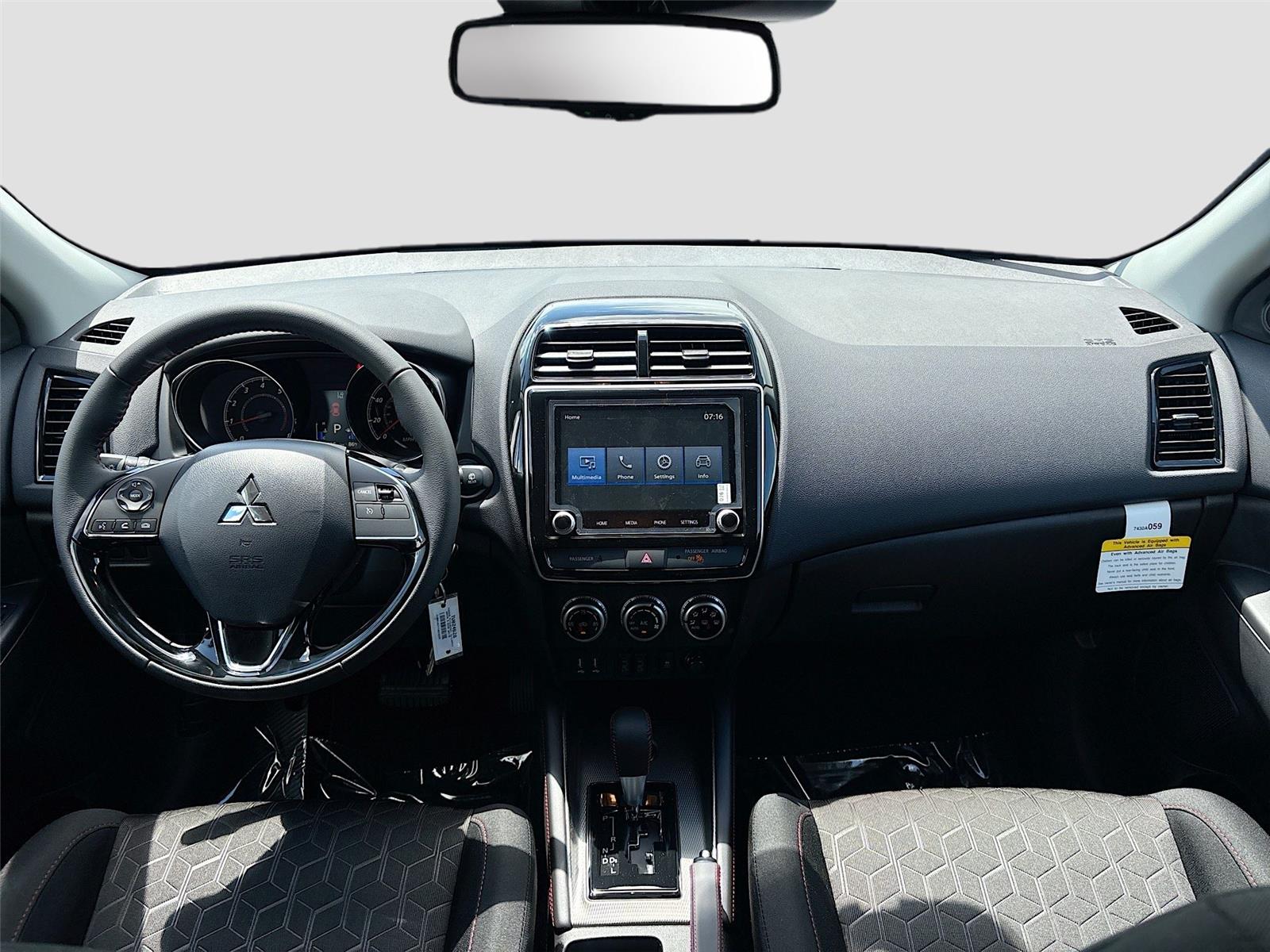 2026 Mitsubishi Outlander Sport LE
