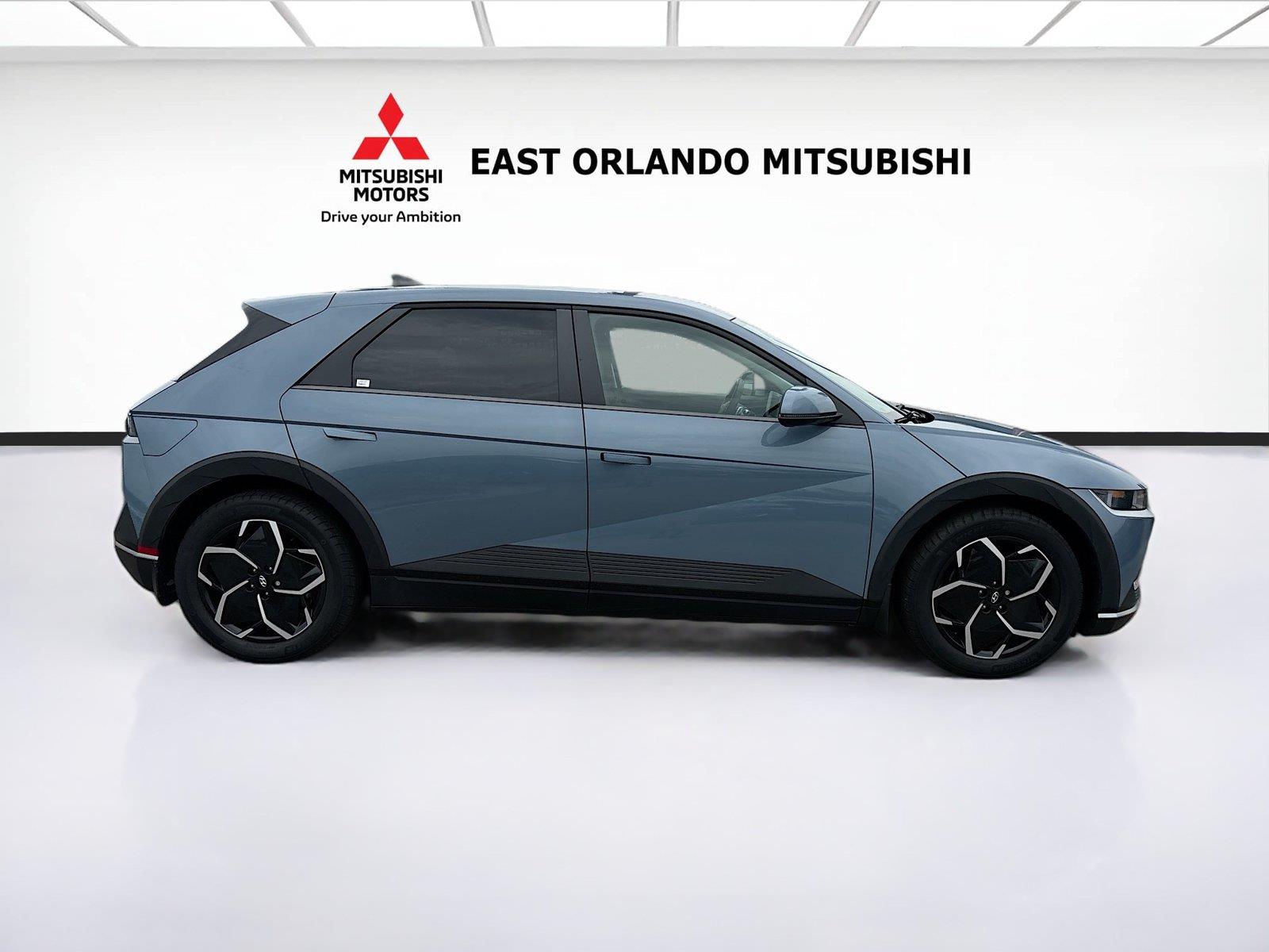 2024 Hyundai IONIQ 5 SE