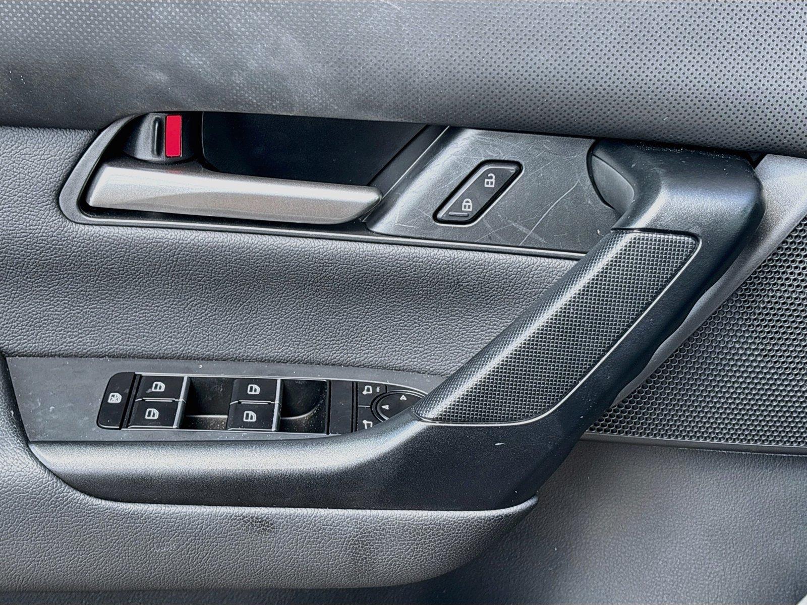 2024 Mazda CX-50 2.5 S Preferred Package