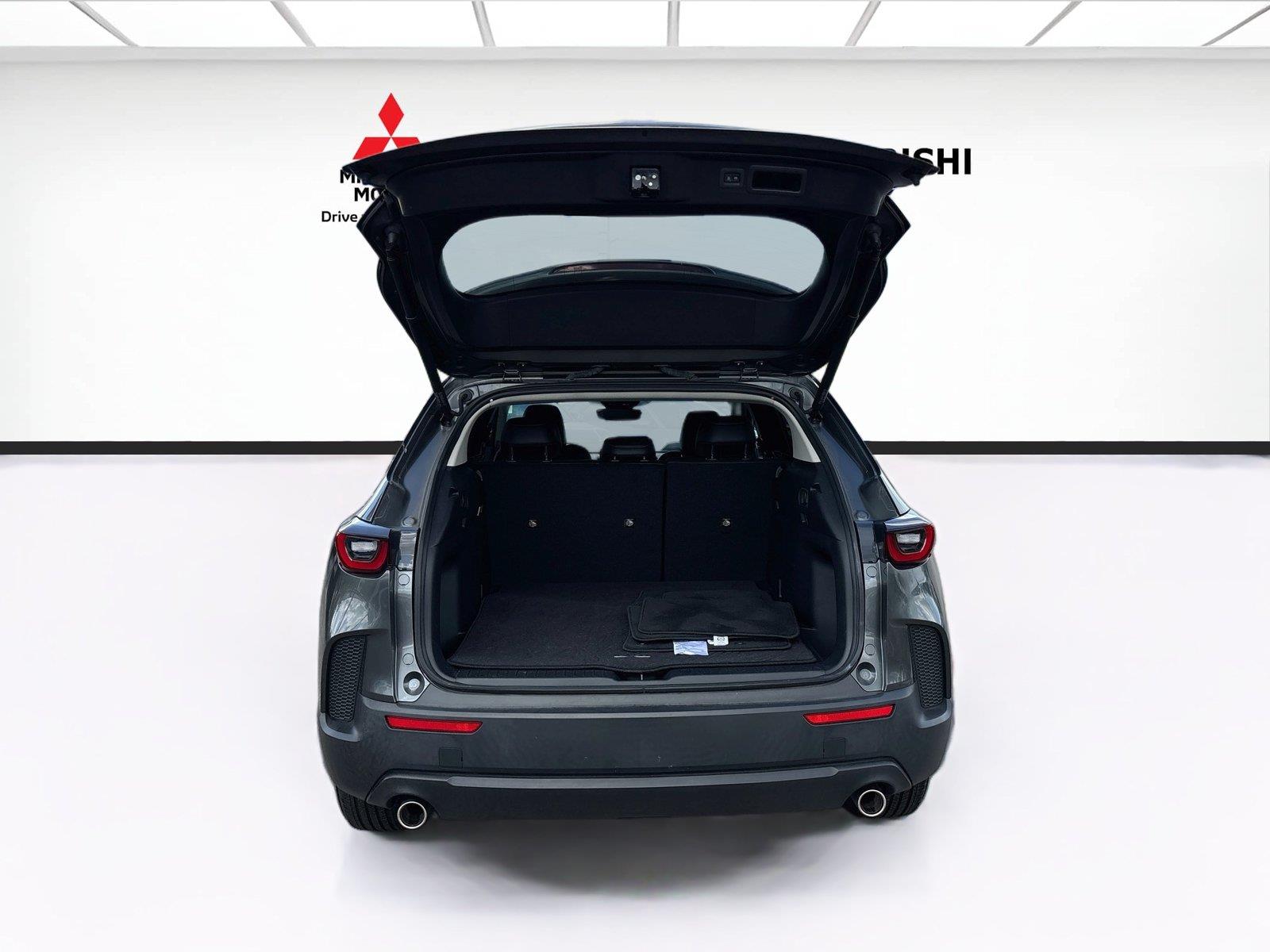 2024 Mazda CX-50 2.5 S Preferred Package