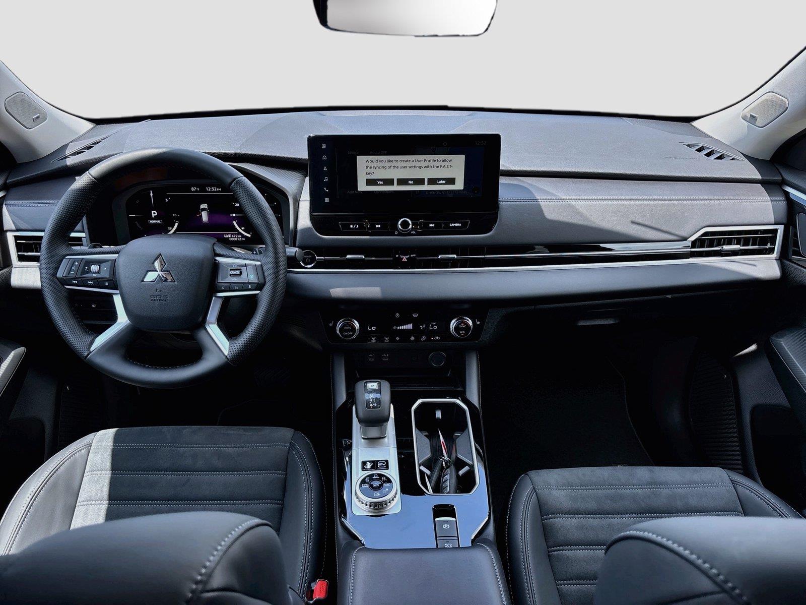 2026 Mitsubishi Outlander Plug-In Hybrid SE