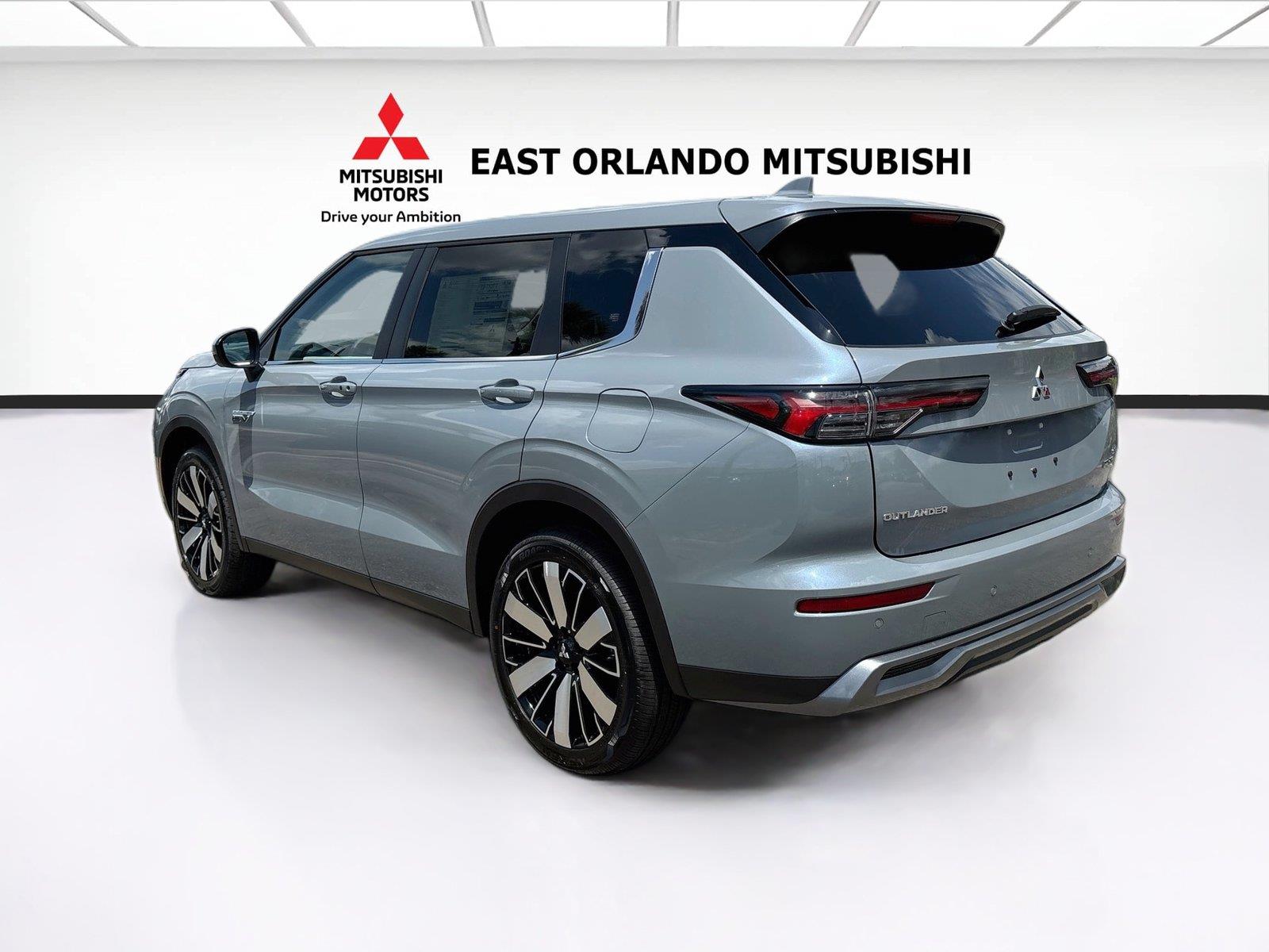 2026 Mitsubishi Outlander Plug-In Hybrid SE