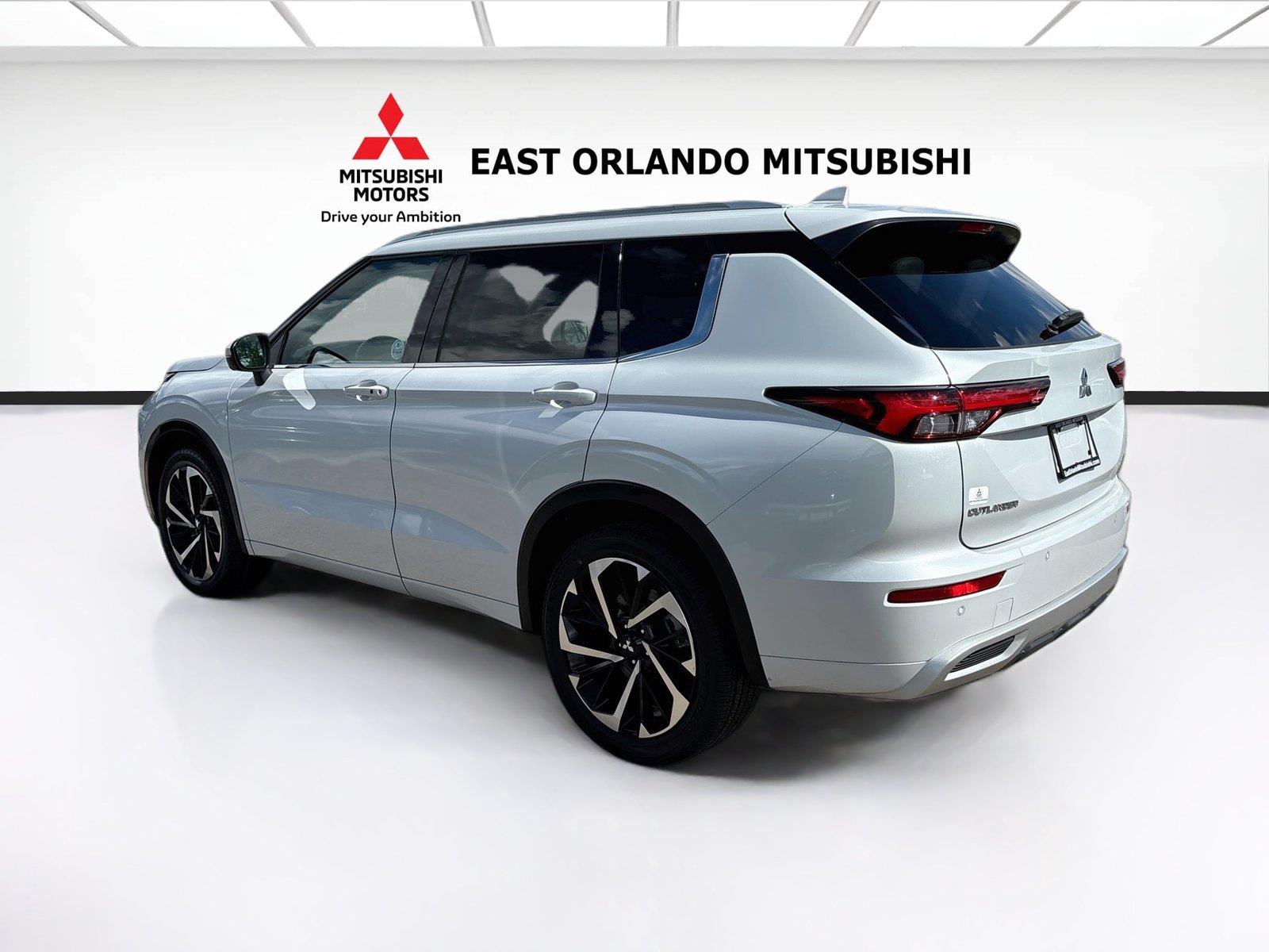 2024 Mitsubishi Outlander SEL