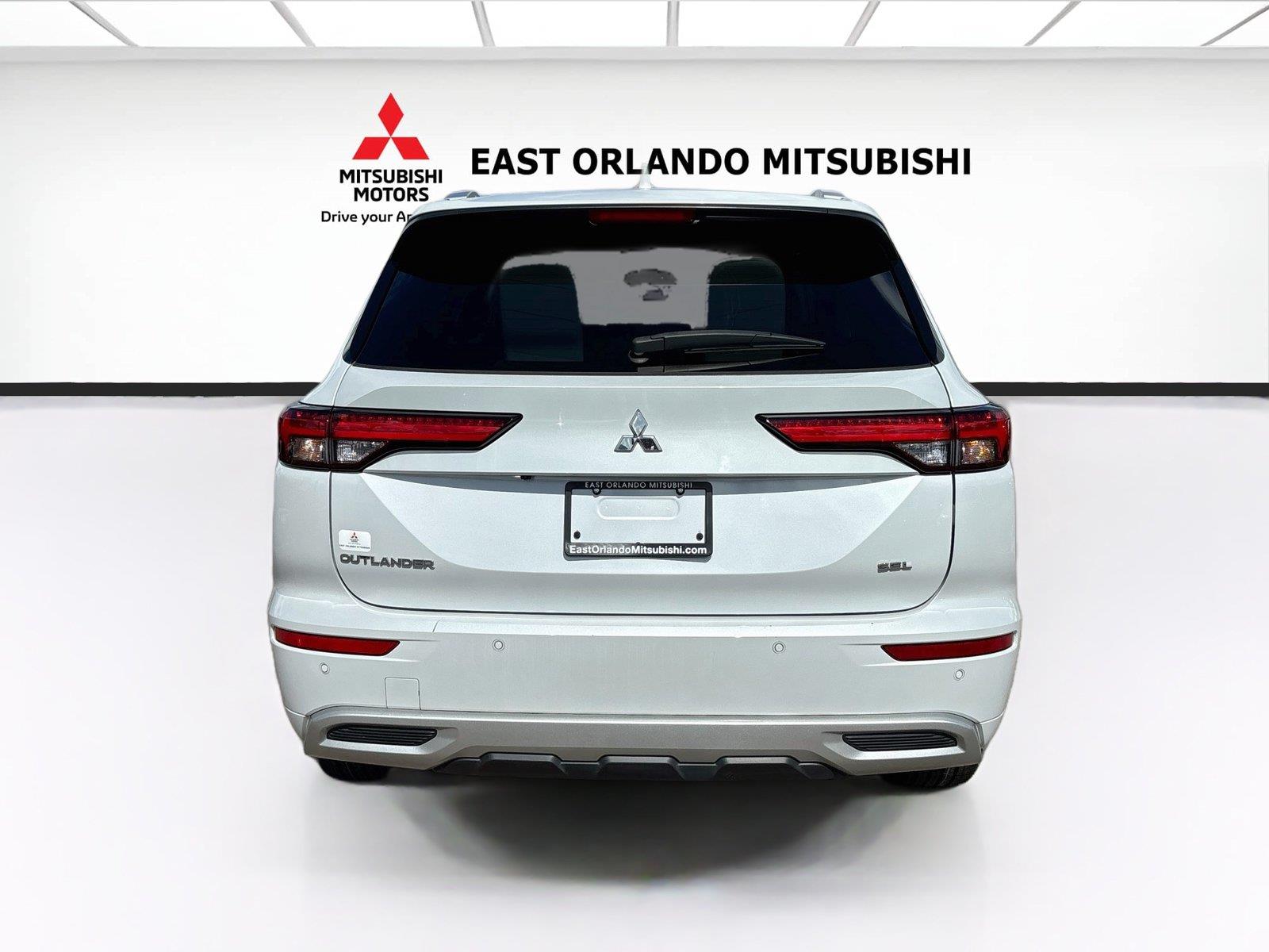 2024 Mitsubishi Outlander SEL