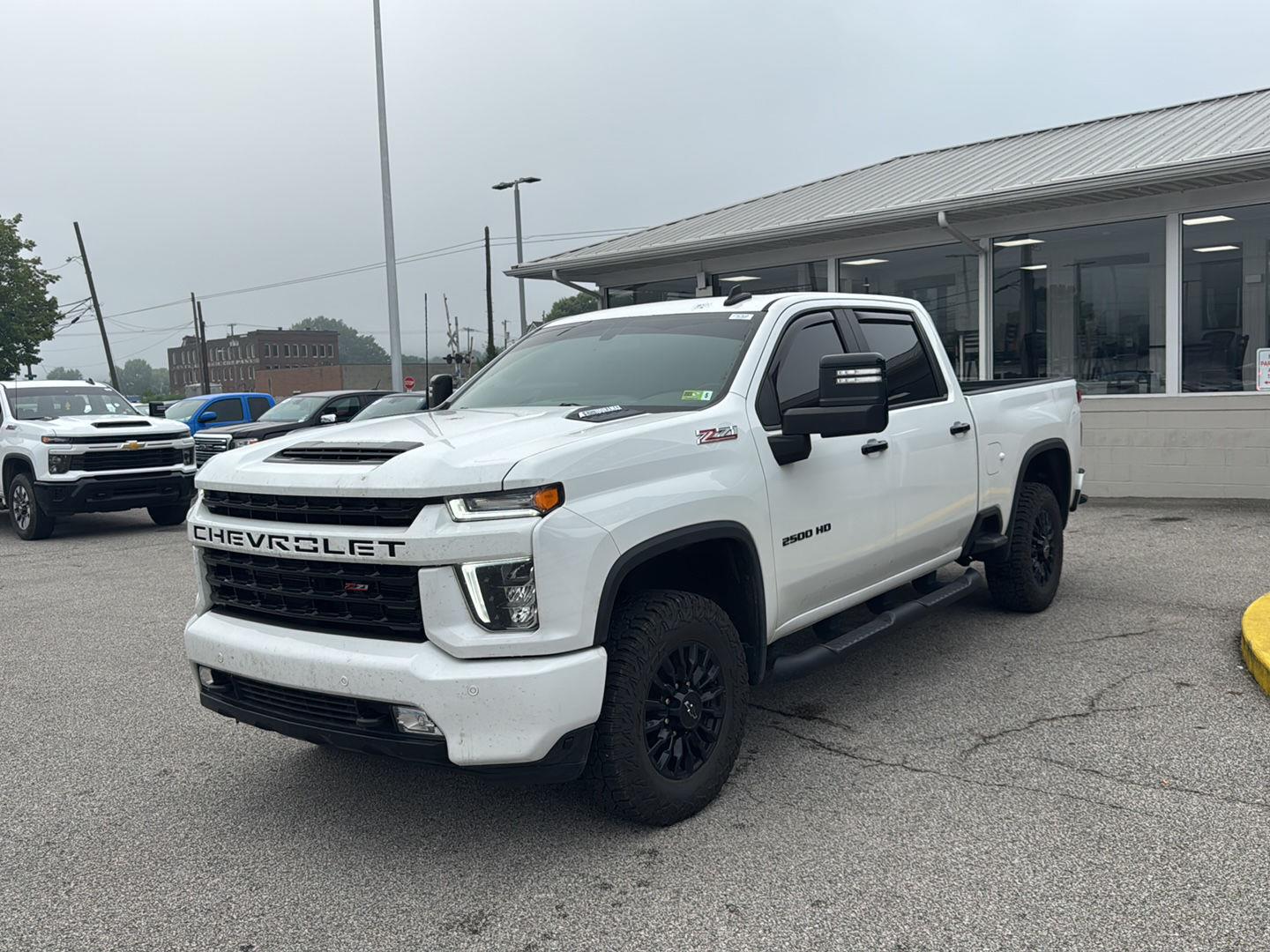 2022 Chevrolet Silverado 2500HD LT Crew Cab 4WD