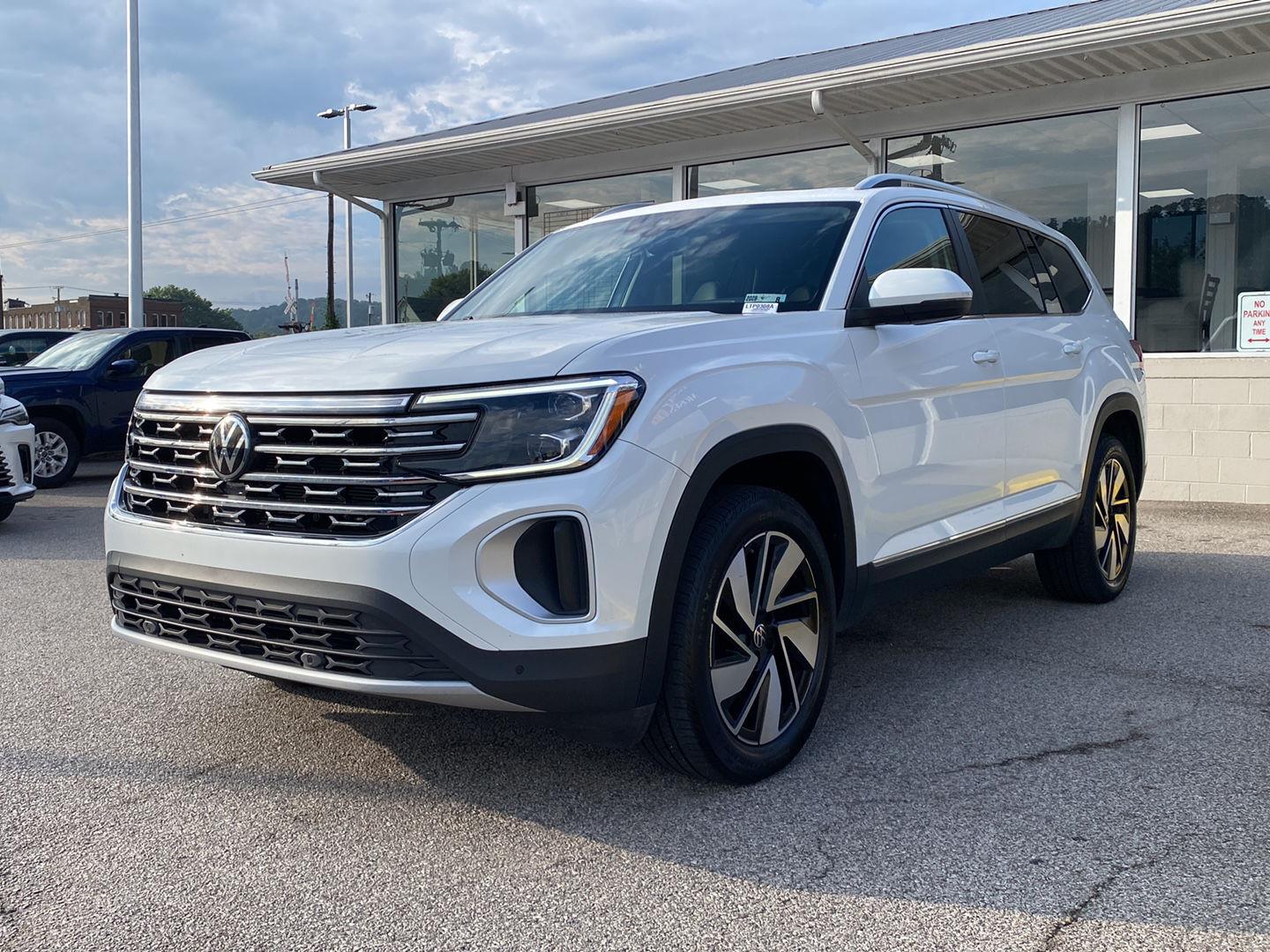 2024 Volkswagen Atlas SEL 4Motion