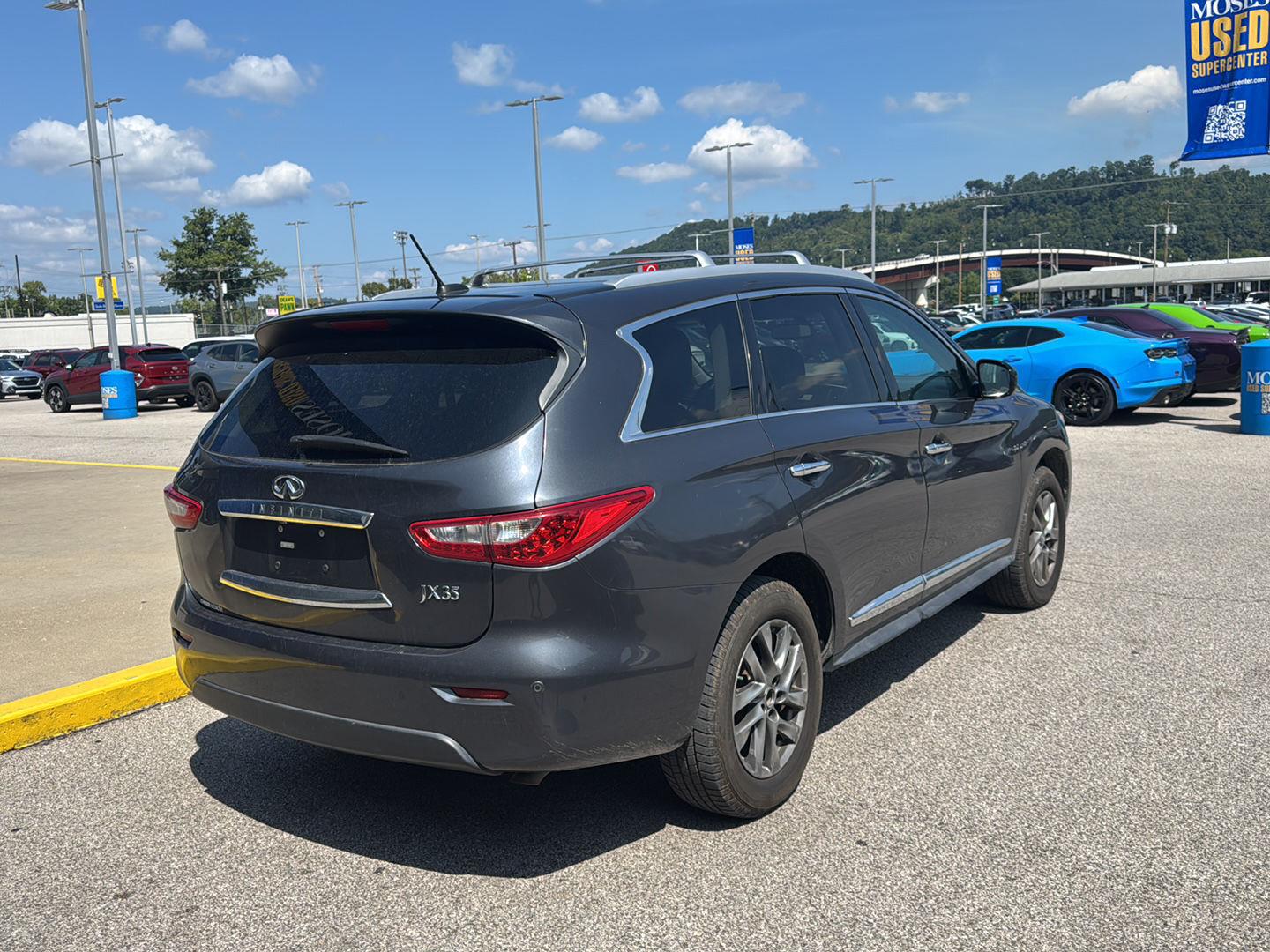 View vehicle photo 5