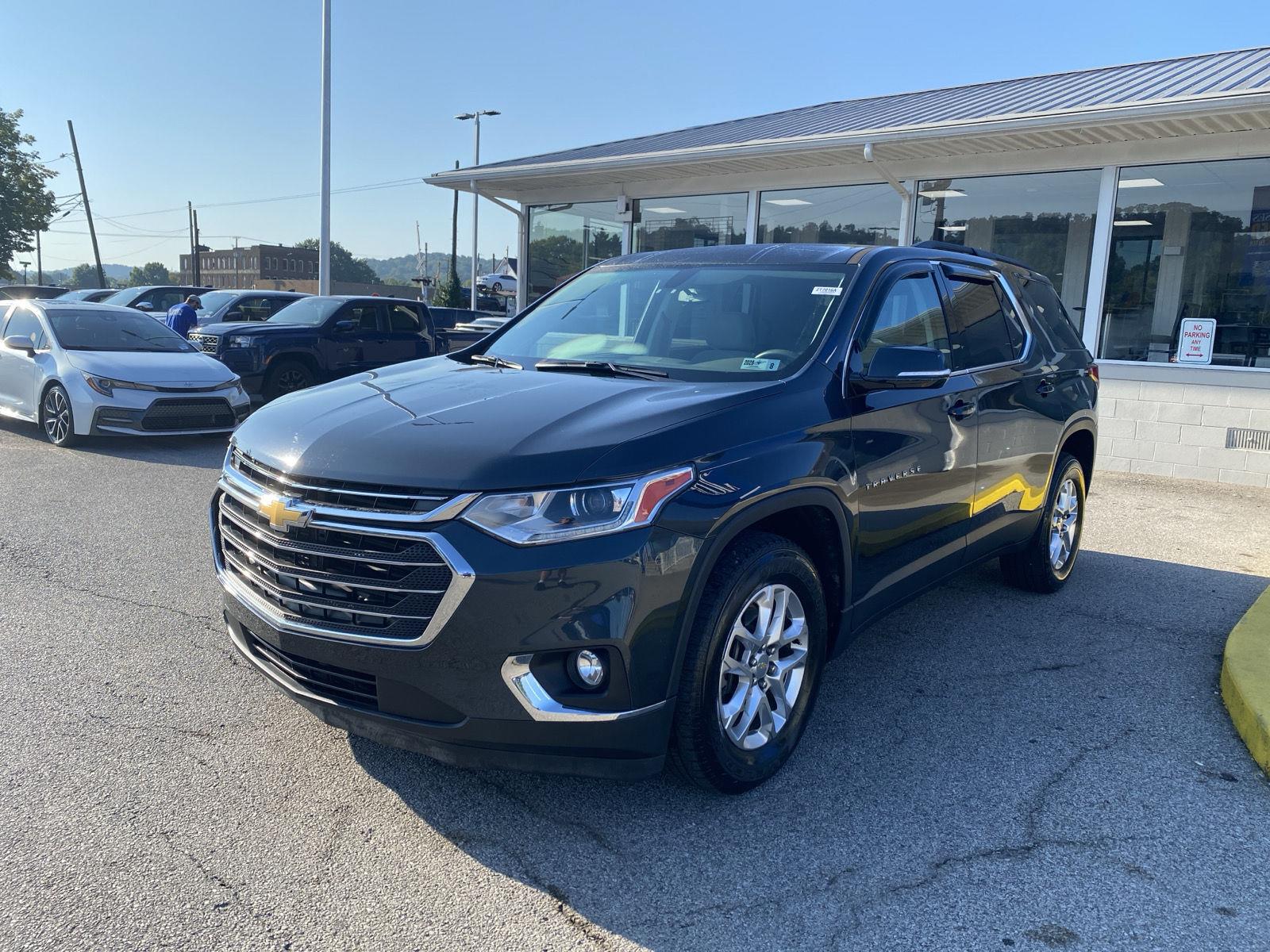 Gray (Graphite Metallic) 2019 Chevrolet Traverse SUV / Crossover Four-Wheel Drive 9-Speed Automatic