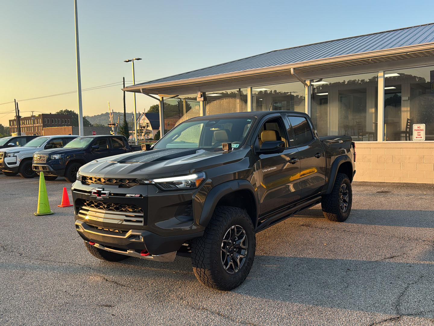 Harvest Bronze Metallic 2024 Chevrolet Colorado Pickup Truck Four-Wheel Drive 8-Speed Automatic