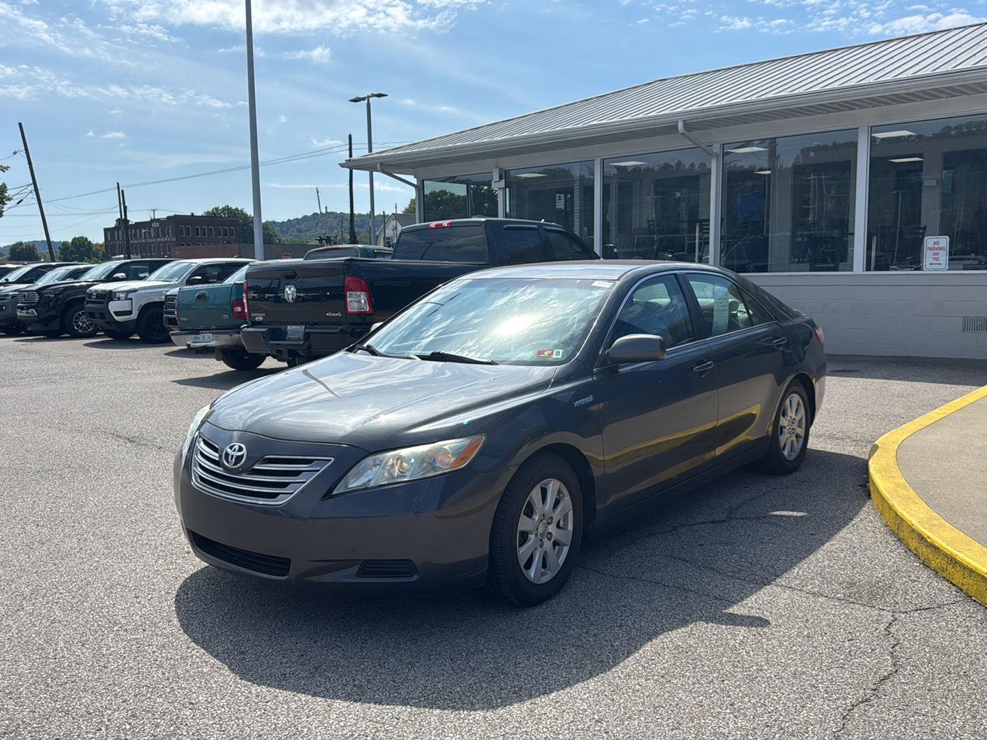 Magnetic Gray Metallic 2009 Toyota Camry Hybrid Sedan Front-Wheel Drive Continuously Variable Transmission