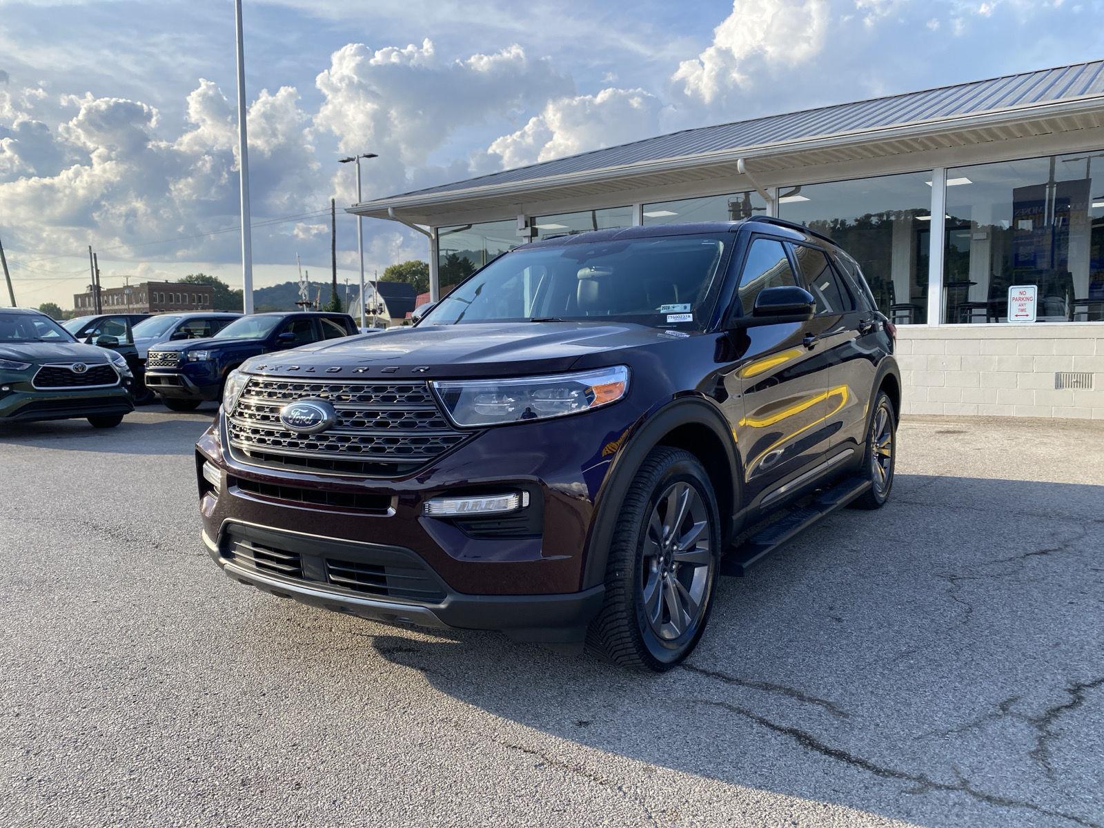 Jewel Red Metallic Tinted Clearcoat 2023 Ford Explorer SUV / Crossover All-Wheel Drive Automatic