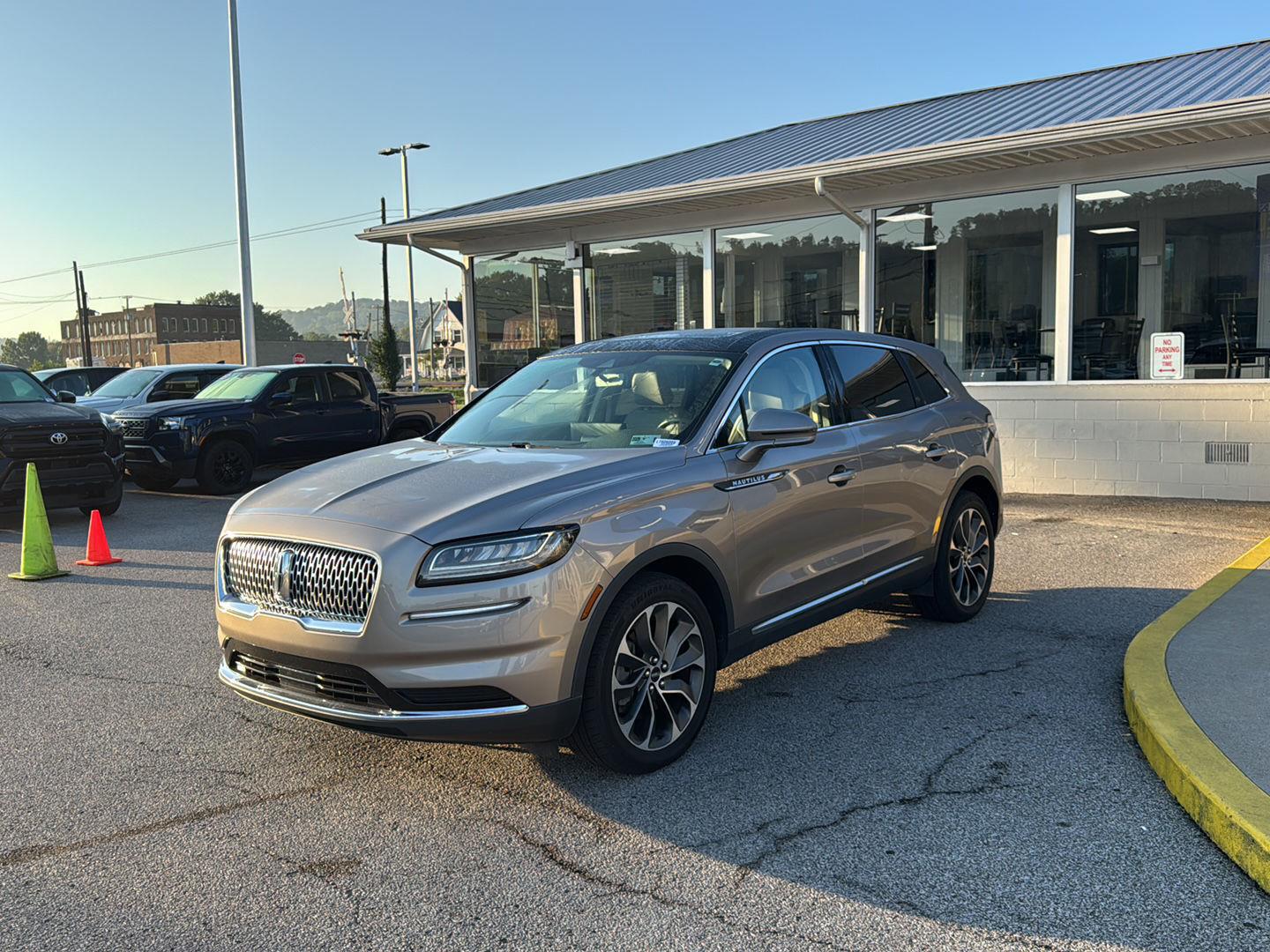 Iced Mocha 2021 Lincoln Nautilus SUV / Crossover All-Wheel Drive 8-Speed Automatic