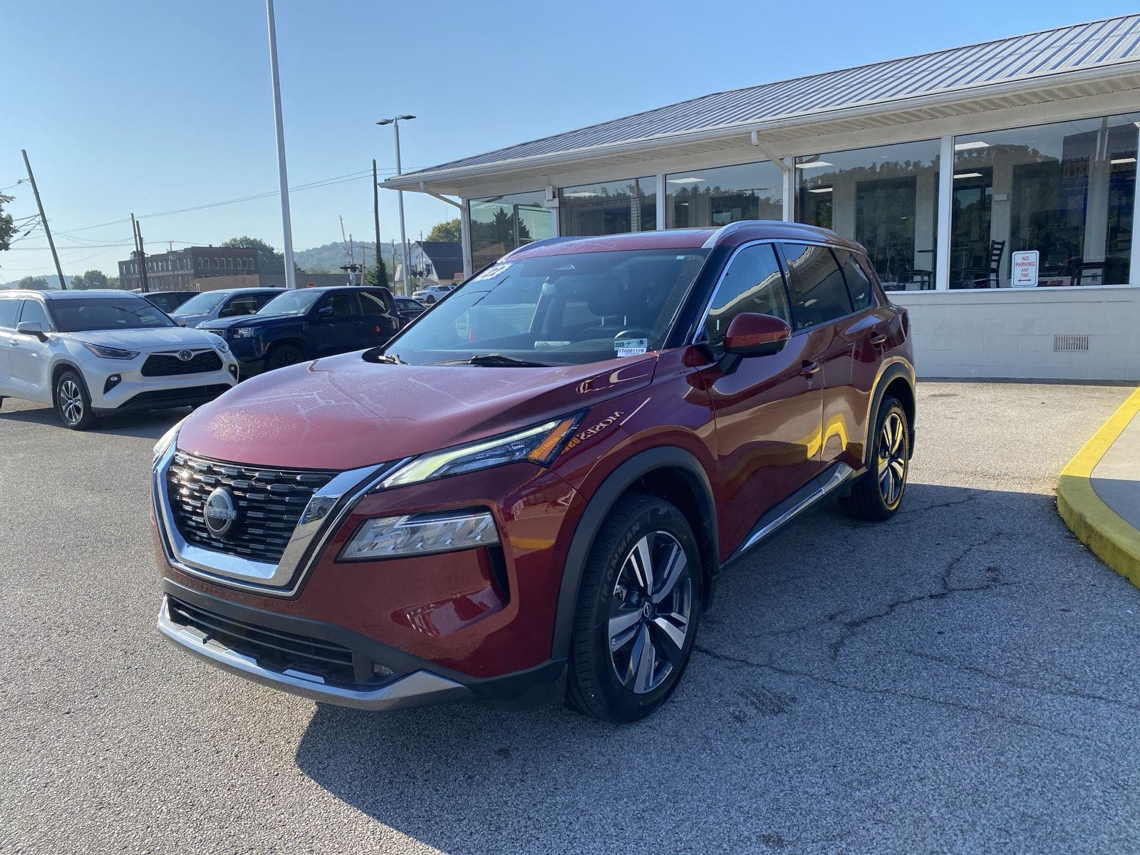 Red (Scarlet Ember Tintcoat) 2022 Nissan Rogue SUV / Crossover All-Wheel Drive Continuously Variable Transmission
