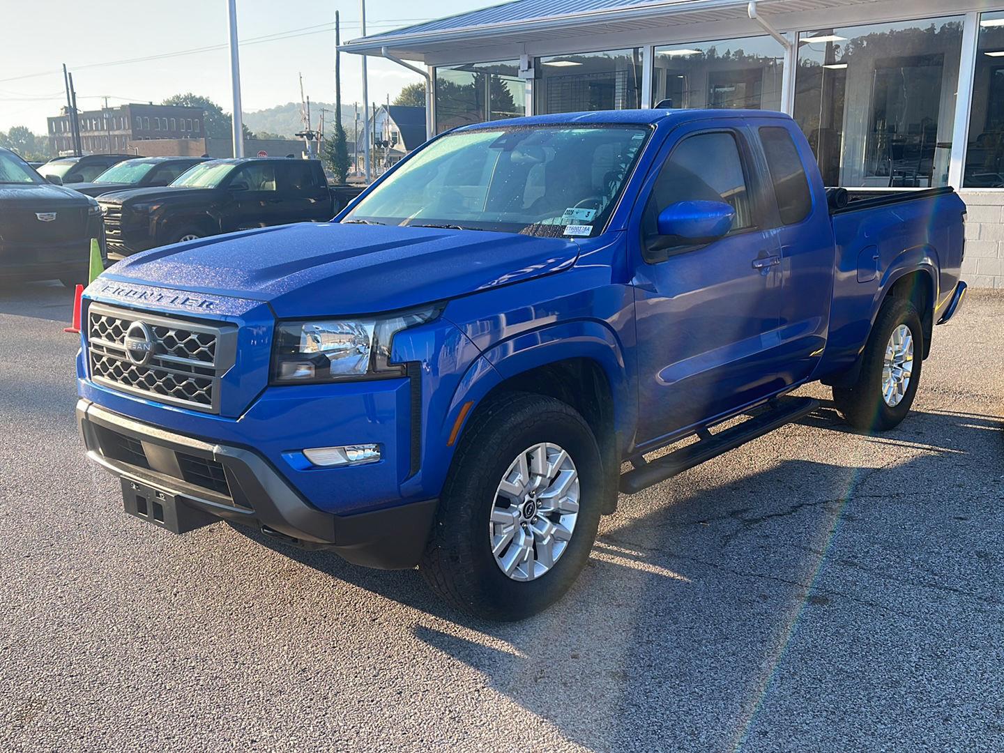 Bluestone Pearl 2024 Nissan Frontier Pickup Truck Four-Wheel Drive Automatic
