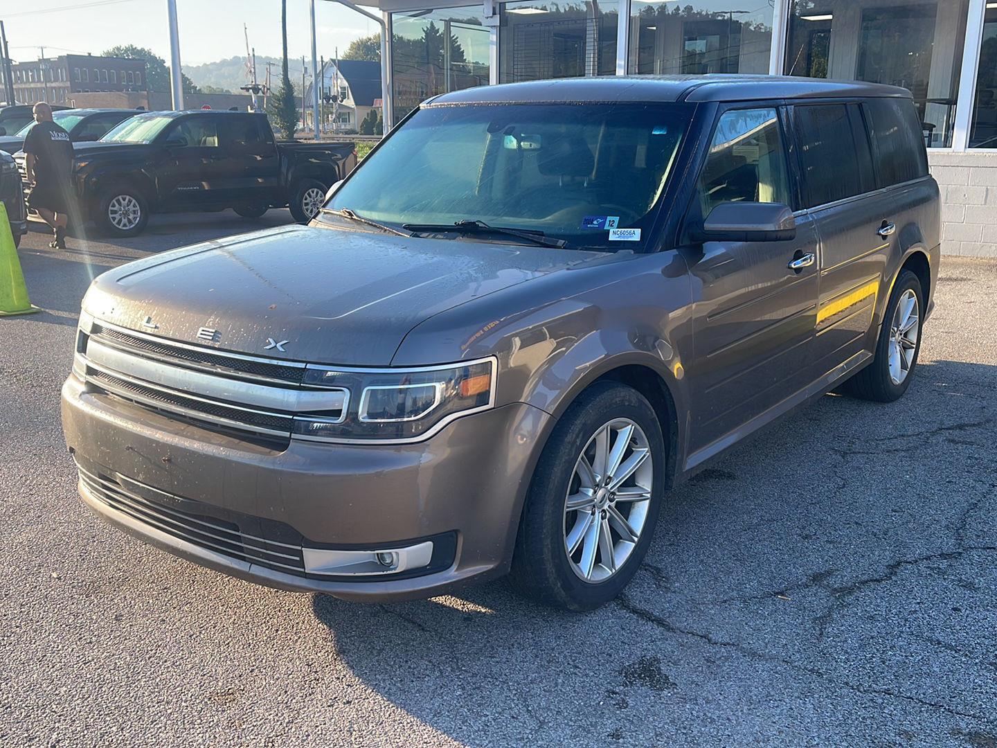Stone Gray 2019 Ford Flex SUV / Crossover All-Wheel Drive 6-Speed Automatic