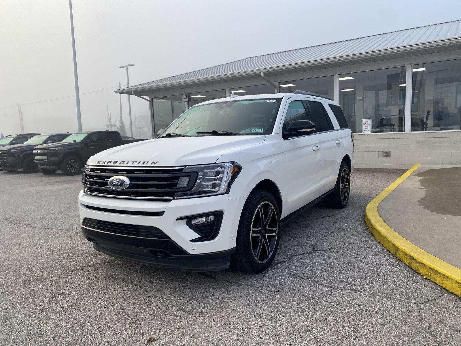 Star White Metallic Tri-Coat 2020 Ford Expedition SUV / Crossover Four-Wheel Drive Automatic