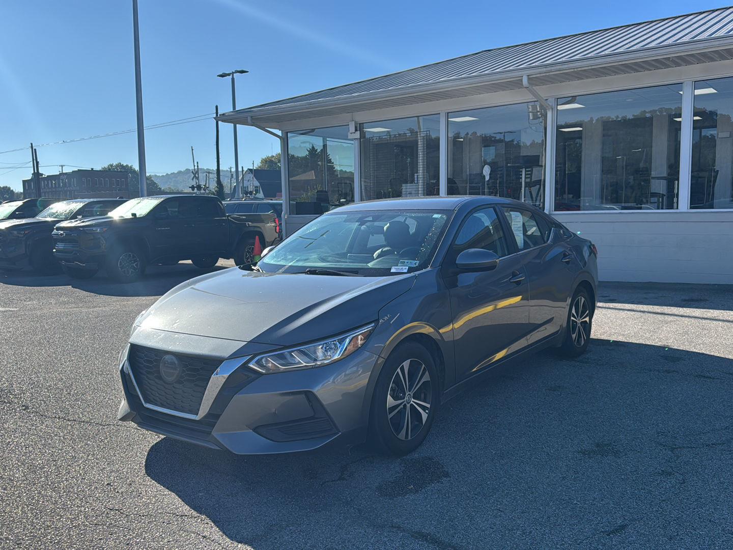Gray (Gun Metallic) 2022 Nissan Sentra Sedan Front-Wheel Drive Continuously Variable Transmission