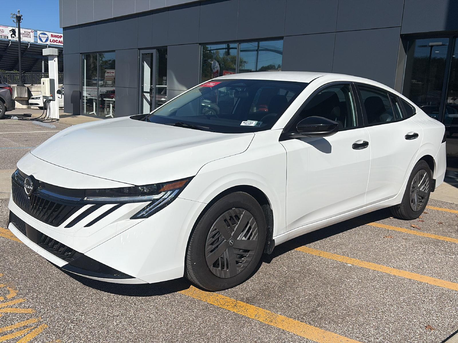 White (Fresh Powder) 2026 Nissan Sentra Sedan Front-Wheel Drive Continuously Variable Transmission
