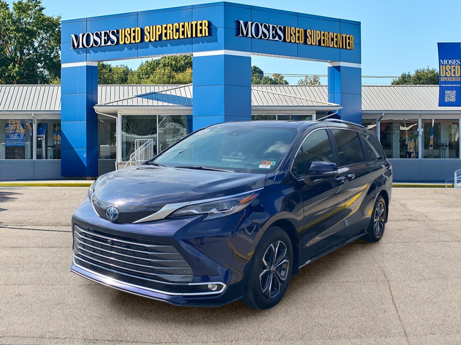 2025 Toyota Sienna Platinum 7-Passenger AWD