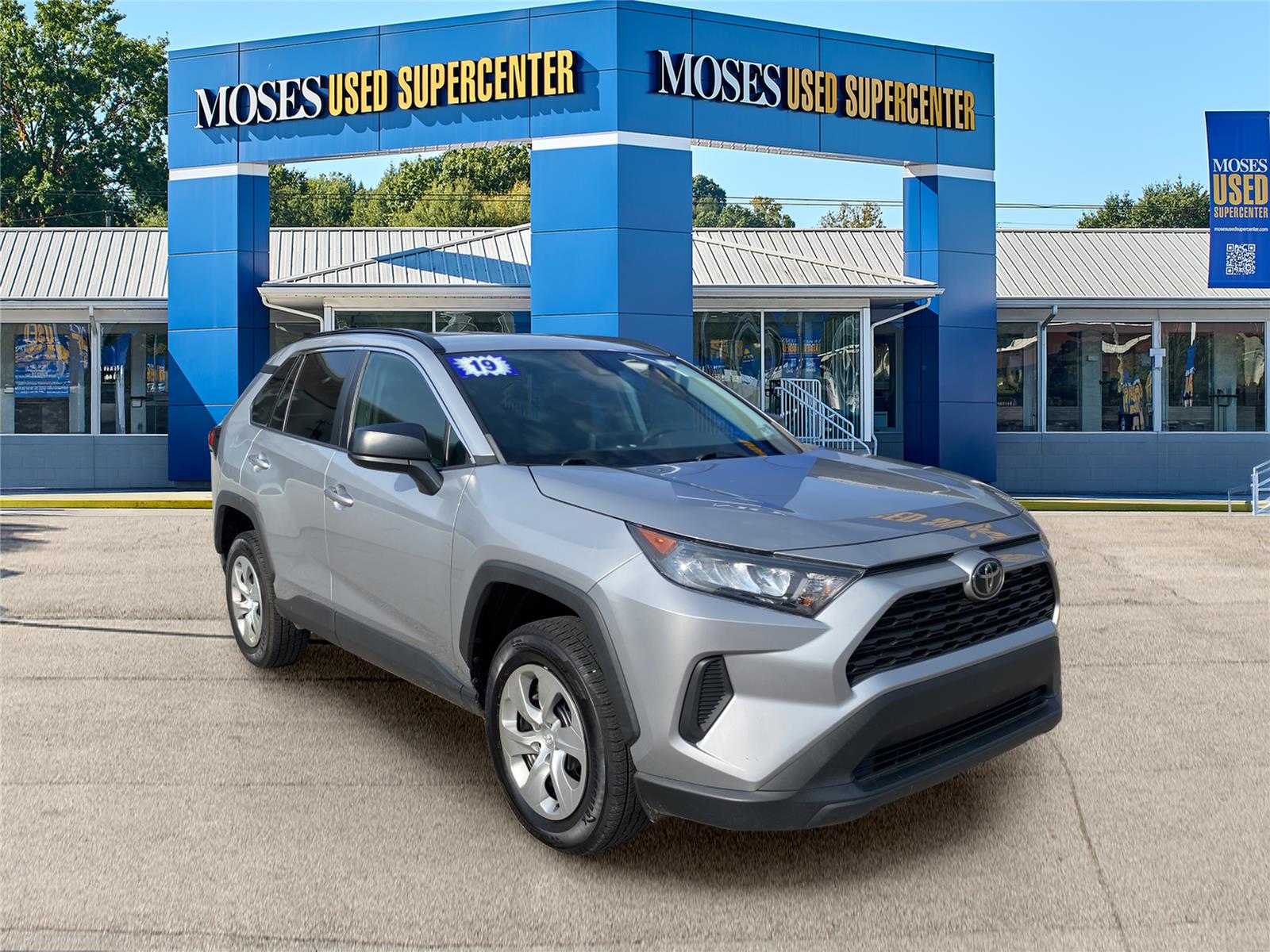  2019 Toyota RAV4 LE AWD   