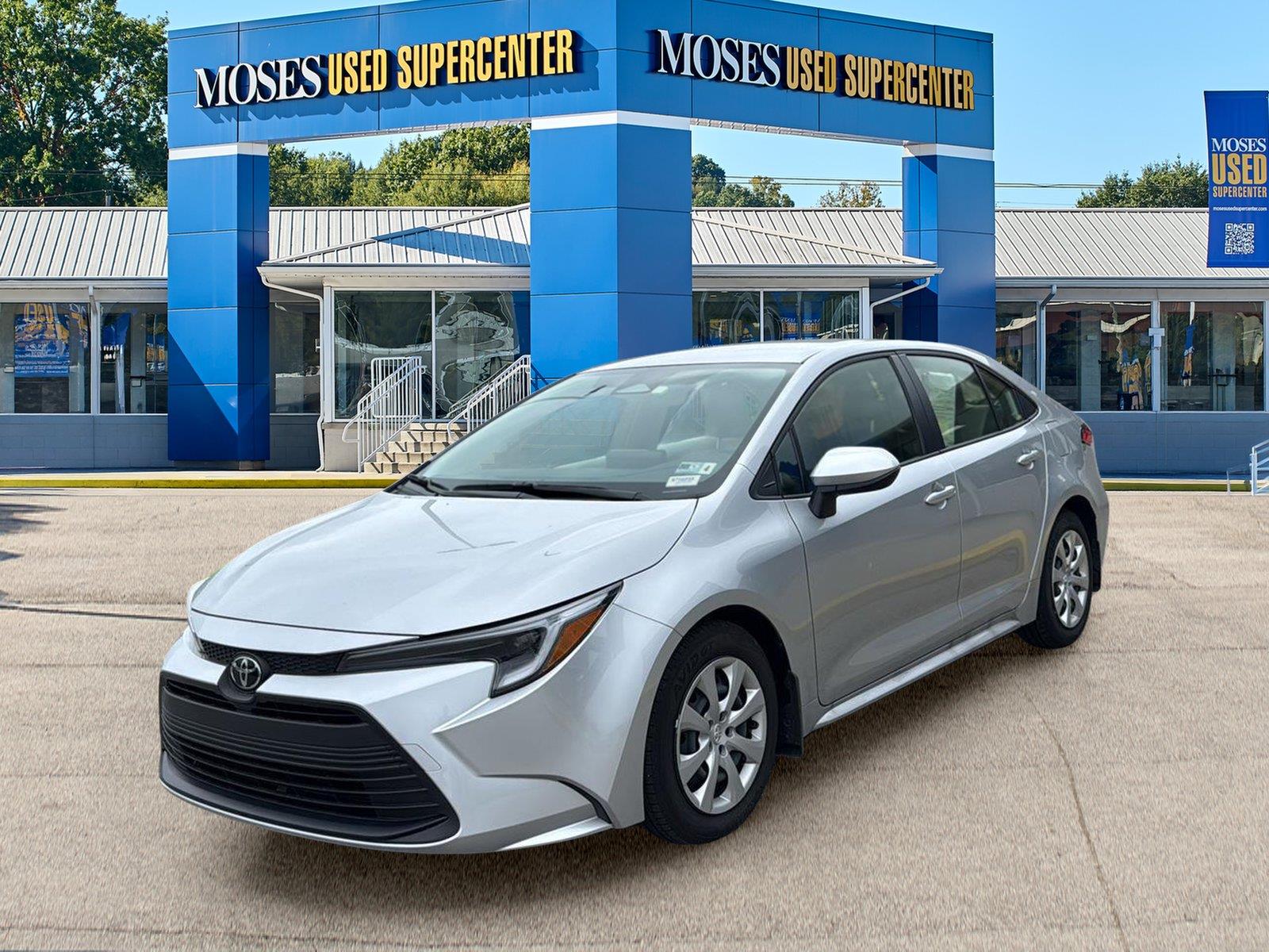 2026 Toyota Corolla Hybrid LE FWD