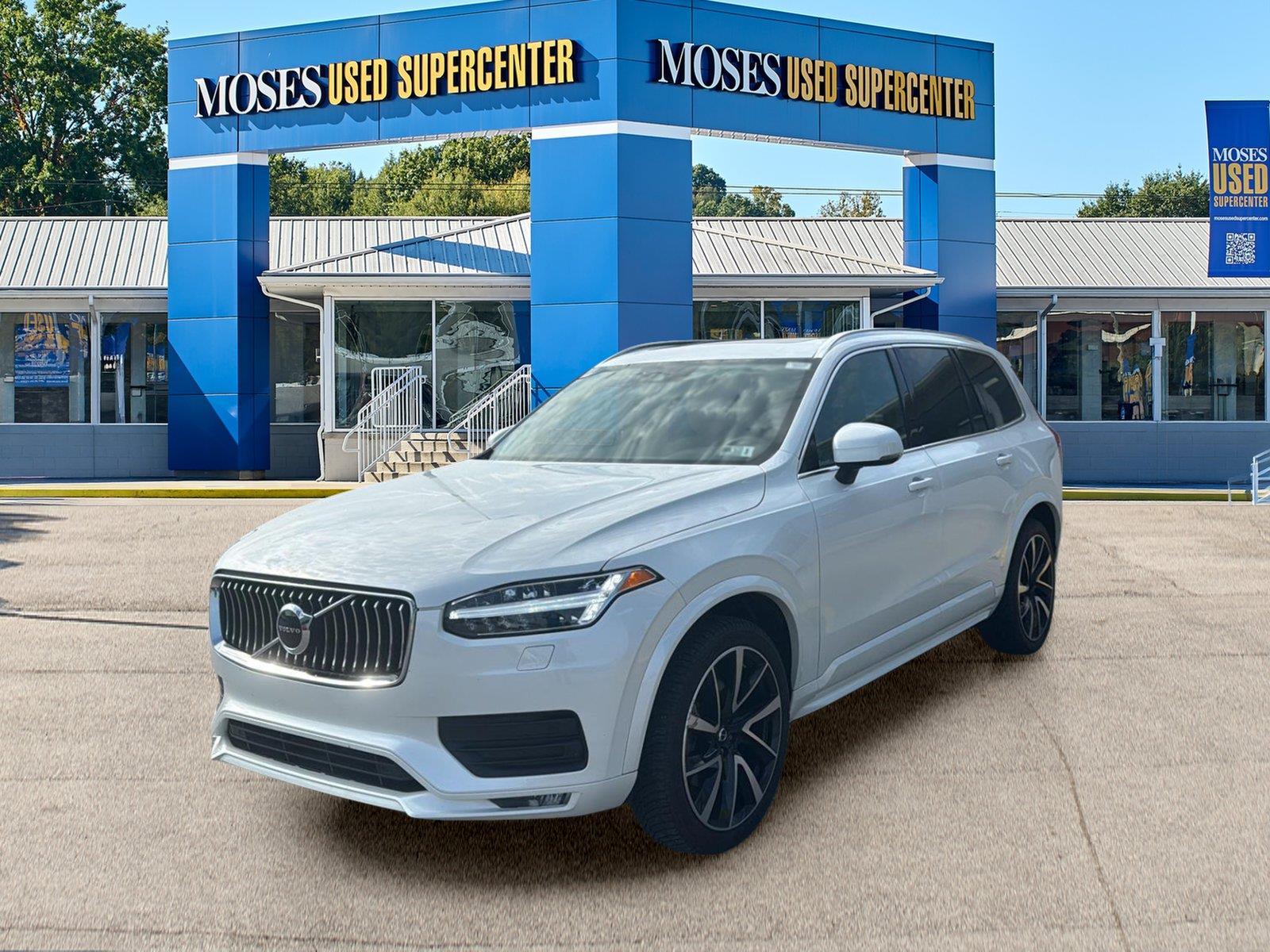  2021 Volvo XC90 T6 Momentum 7-Passenger AWD   