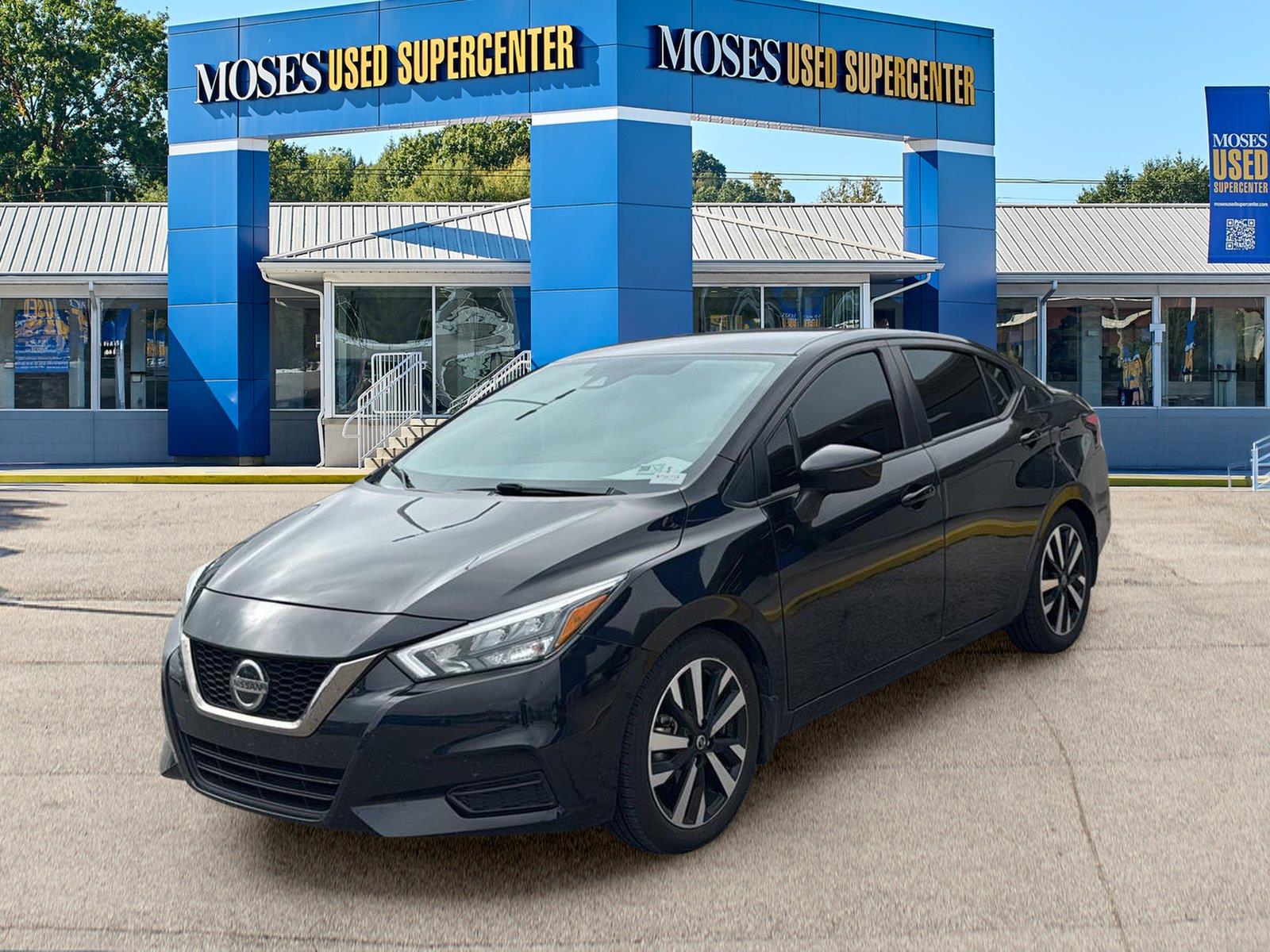  2022 Nissan Versa SR FWD   