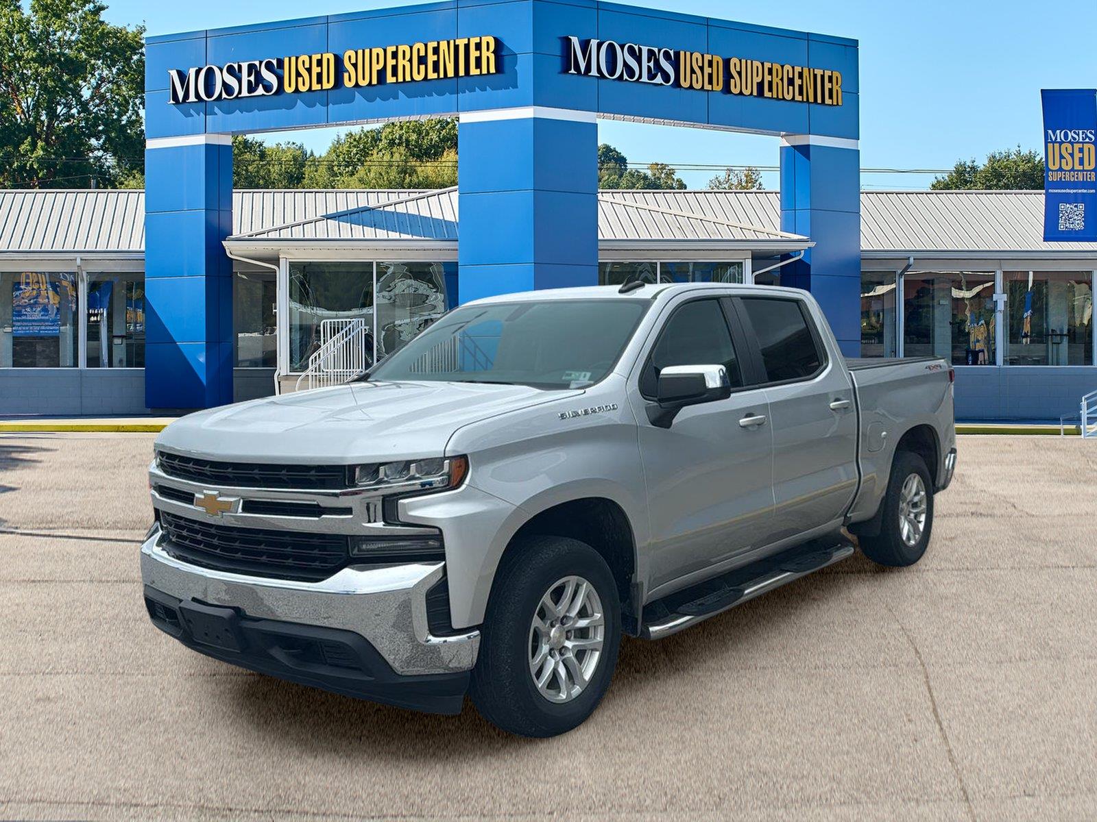Silver Ice Metallic 2019 Chevrolet Silverado 1500 Pickup Truck Four-Wheel Drive 8-Speed Automatic