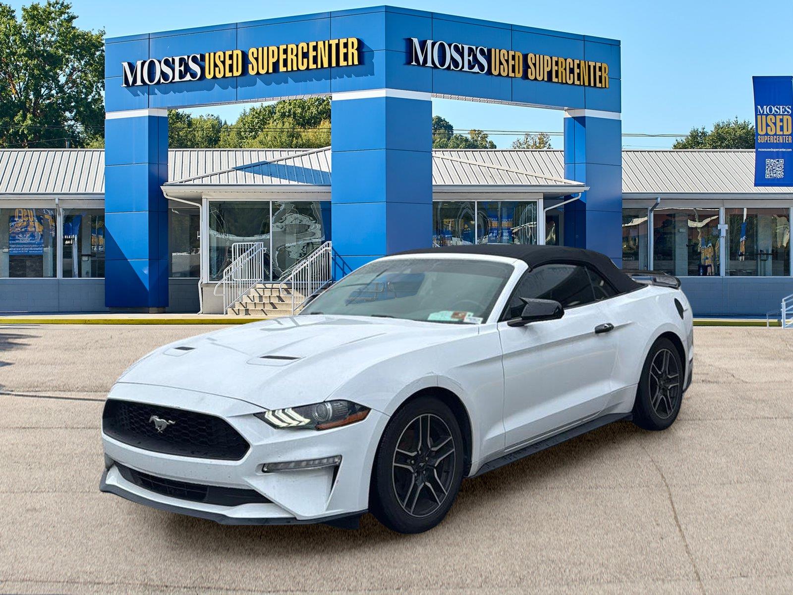 Oxford White 2023 Ford Mustang Convertible Rear-Wheel Drive Automatic