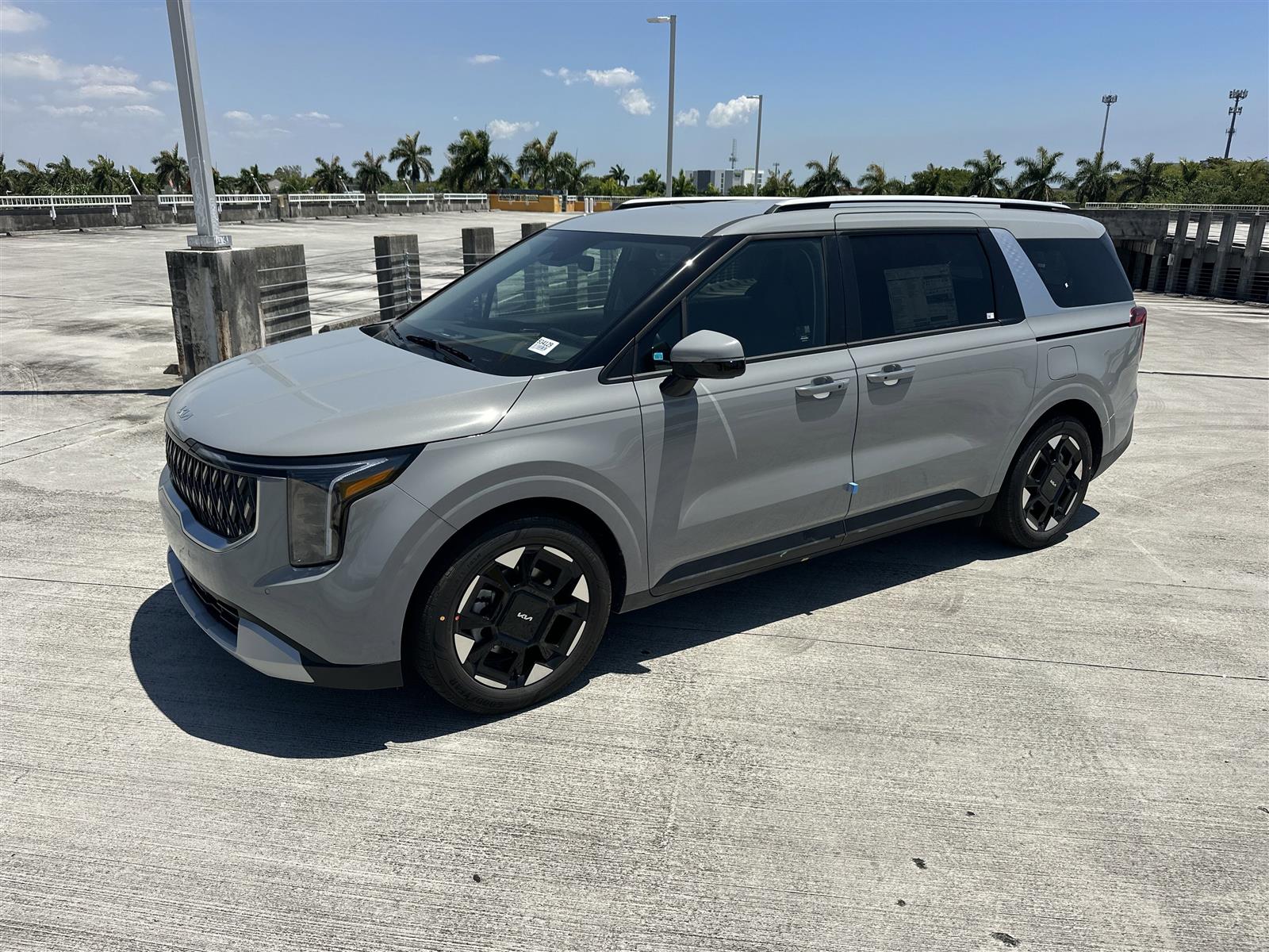 2025 Kia Carnival