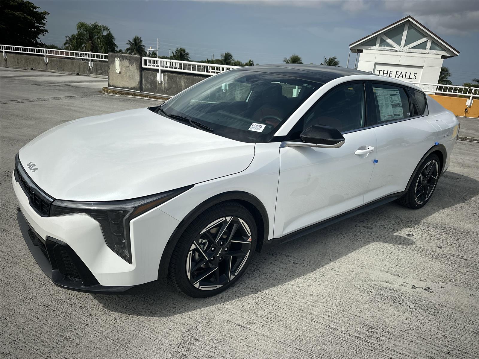 2025 Kia K4