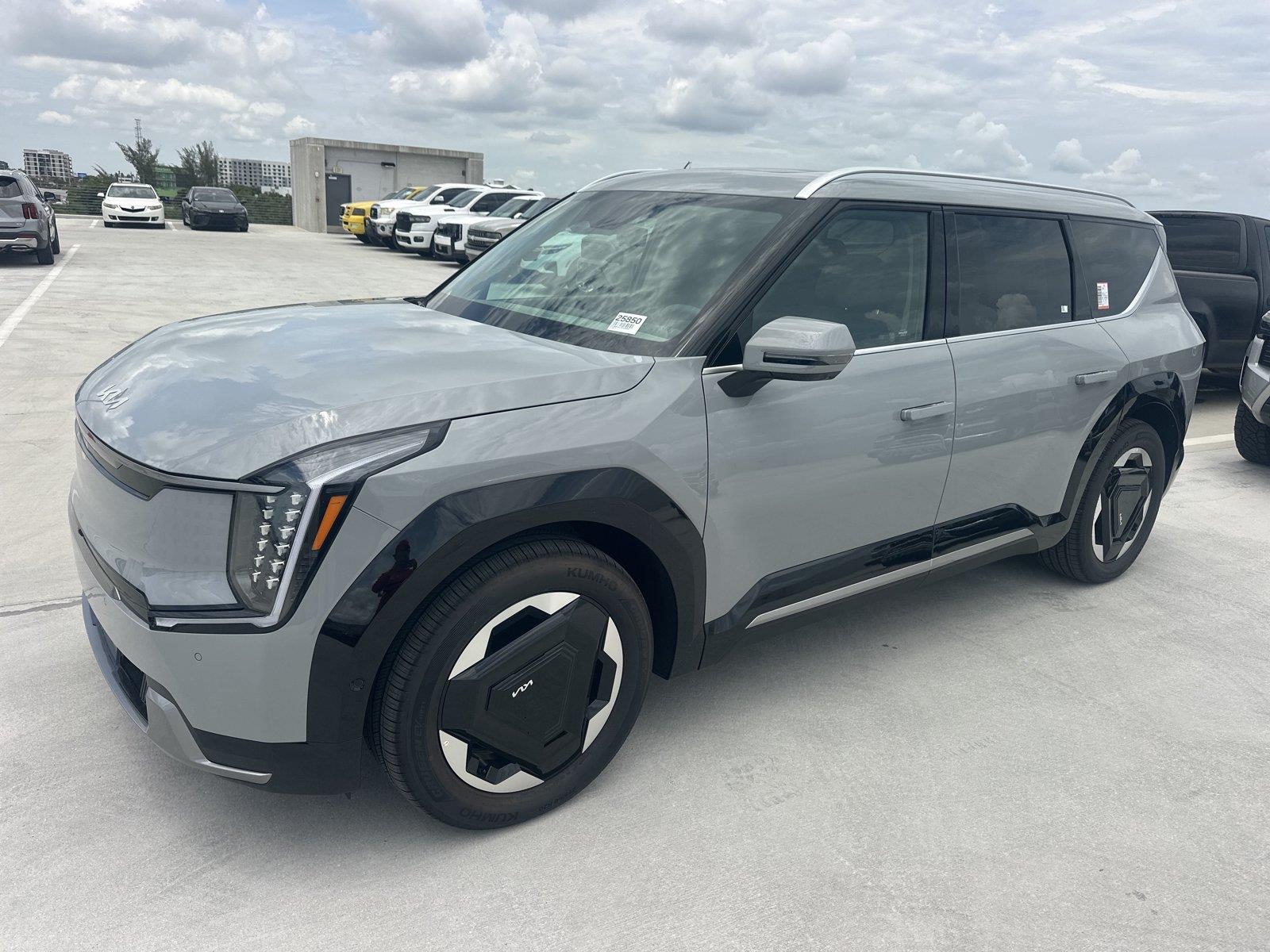 Wolf Gray 2026 Kia EV9 SUV / Crossover All-Wheel Drive Automatic
