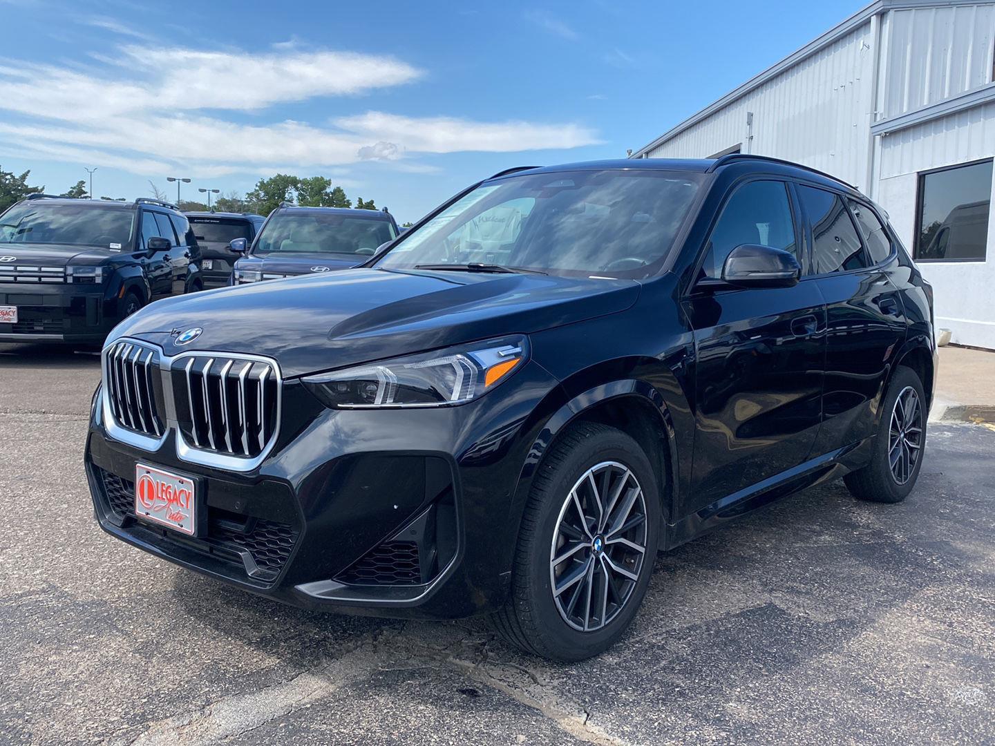 Black Sapphire Metallic 2024 BMW X1 xDrive28i AWD SUV / Crossover All-Wheel Drive 7-Speed Dual Clutch