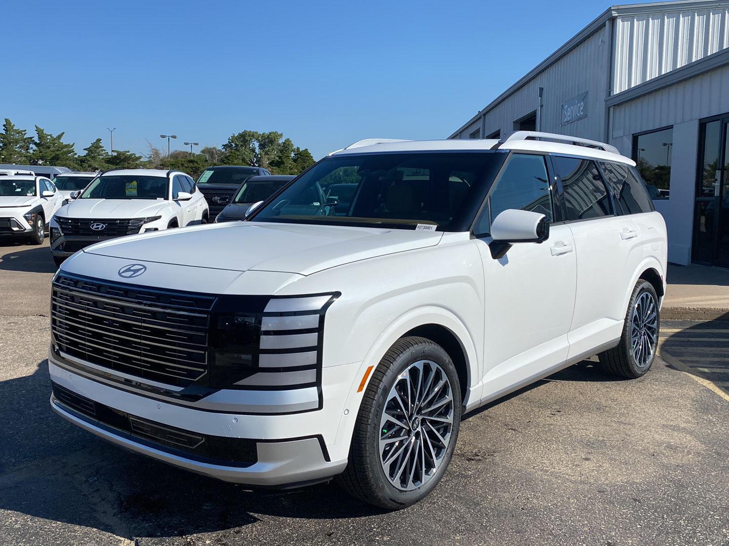 Creamy White Pearl 2027 Hyundai Palisade SUV / Crossover All-Wheel Drive Automatic