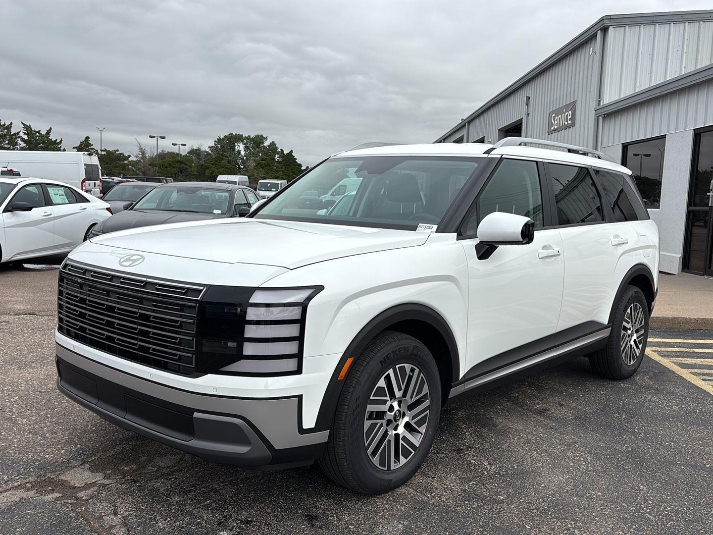 Creamy White Pearl 2027 Hyundai Palisade Hybrid SUV / Crossover All-Wheel Drive Automatic