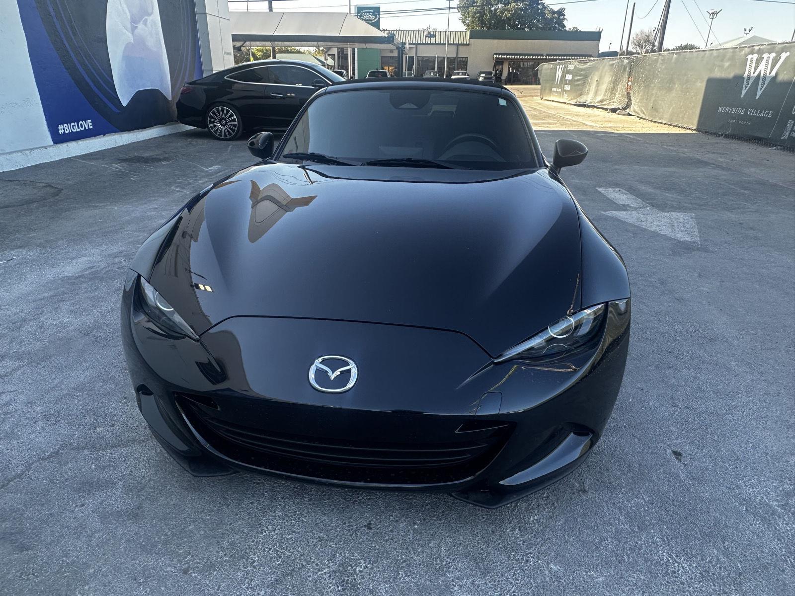 Jet Black Mica 2024 Mazda MX-5 Miata Convertible Rear-Wheel Drive Manual