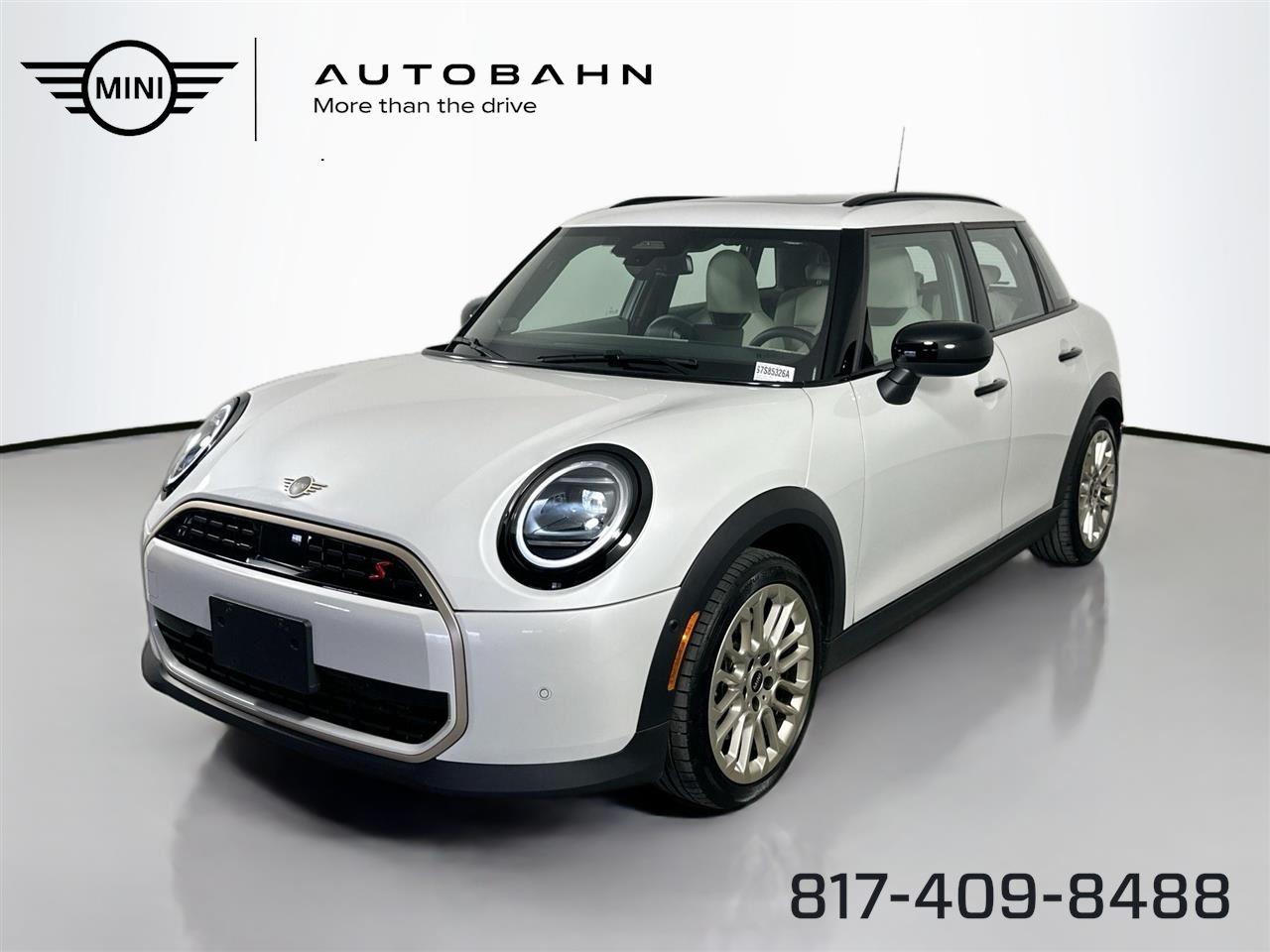 Nanuq White Metallic 2025 MINI Cooper S 4-Door Hatchback FWD Hatchback Front-Wheel Drive 7-Speed Dual Clutch