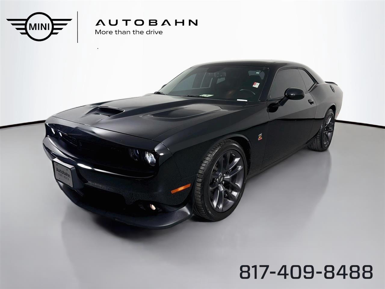 Pitch Black Clearcoat 2023 Dodge Challenger Coupe Rear-Wheel Drive 8-Speed Automatic