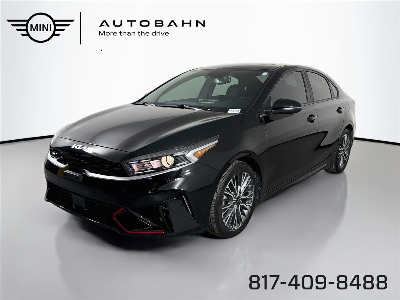 Aurora Black 2022 Kia Forte Sedan Front-Wheel Drive Continuously Variable Transmission
