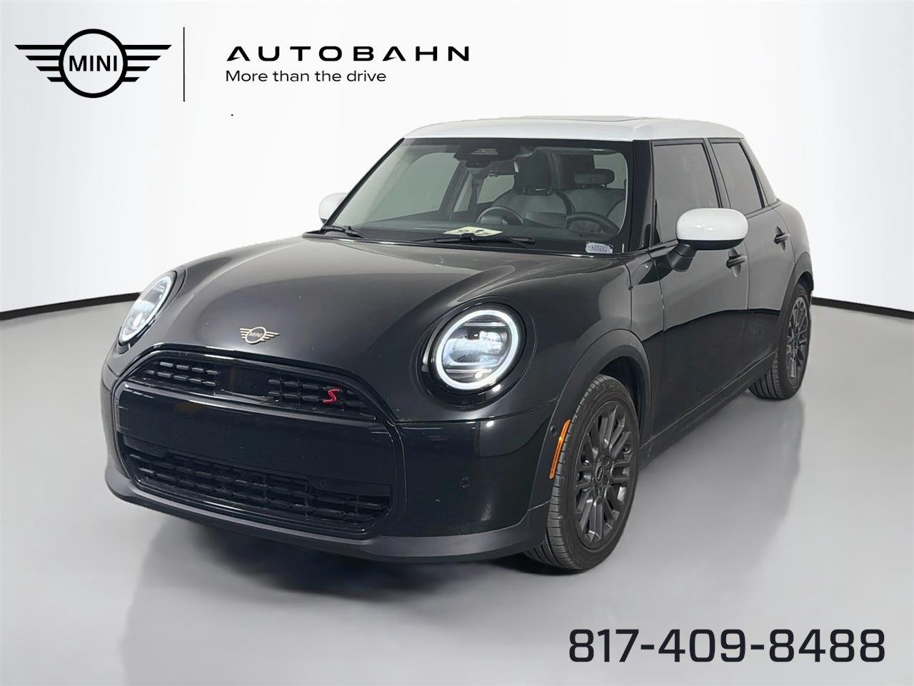 Midnight Black II Metallic 2025 MINI Cooper Hatchback Front-Wheel Drive 7-Speed Dual Clutch