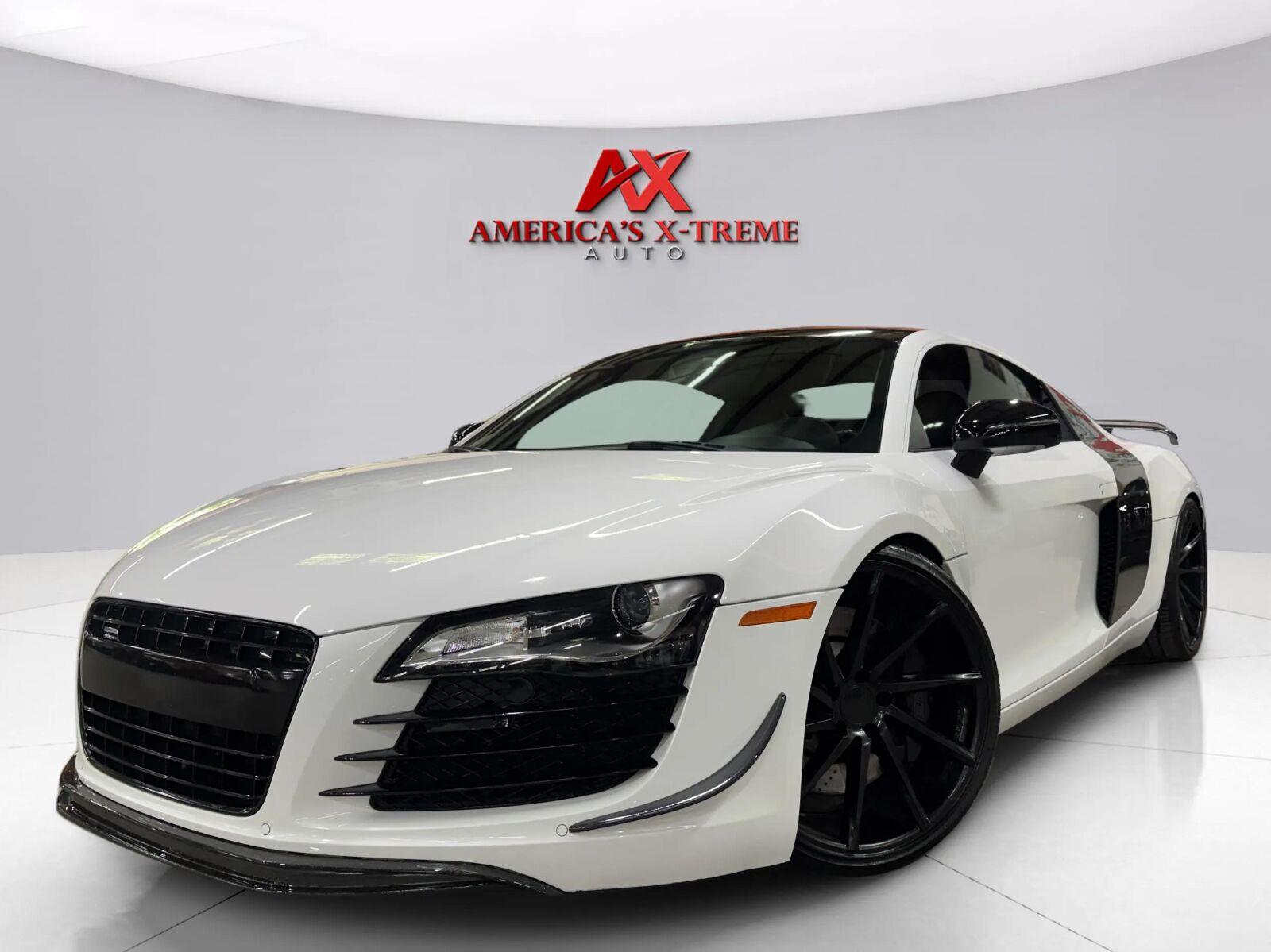 Ibis White/Ice Silver 2009 Audi R8 Coupe All-Wheel Drive Automatic