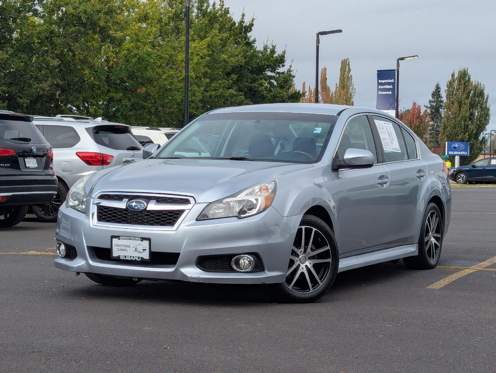 Ice Silver Metallic 2013 Subaru Legacy Sedan All-Wheel Drive Continuously Variable Transmission